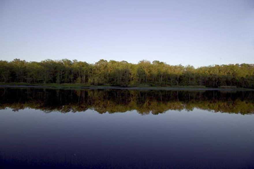 Entered for comp purposes only. Here is a beautiful lot just waiting for you!!! Build your dream home here in RiverCamps and enjoy the peace and serenity of the neighborhood but only minutes away from the beautiful beaches, world class golf, dining and shopping. Conveniently located near the Panama City International airport. RiverCamps offers outstanding amenities such as a swimming pool, grill and pavilion, fitness center and a boat ramp.