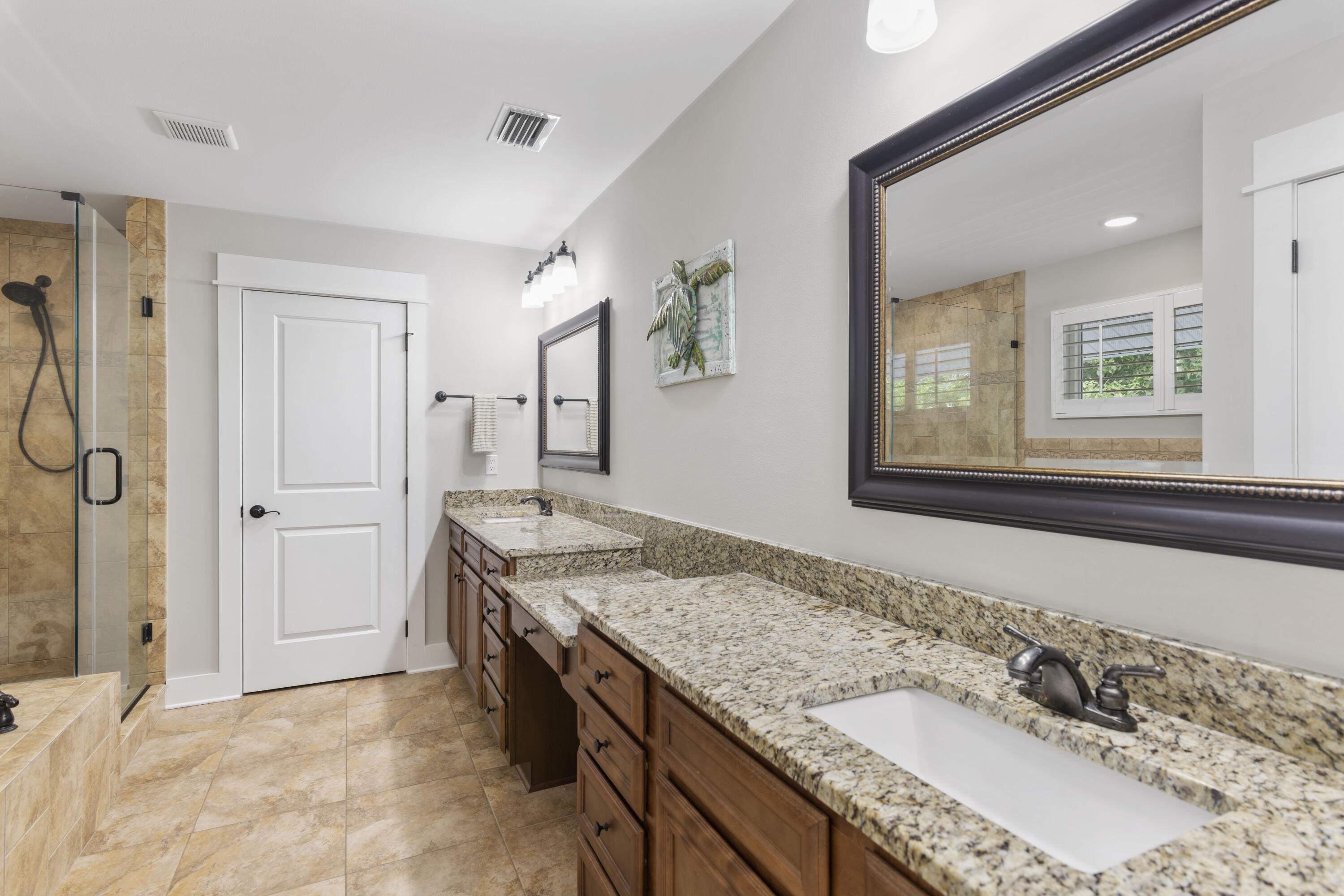 ALCONESE PLACE - Residential