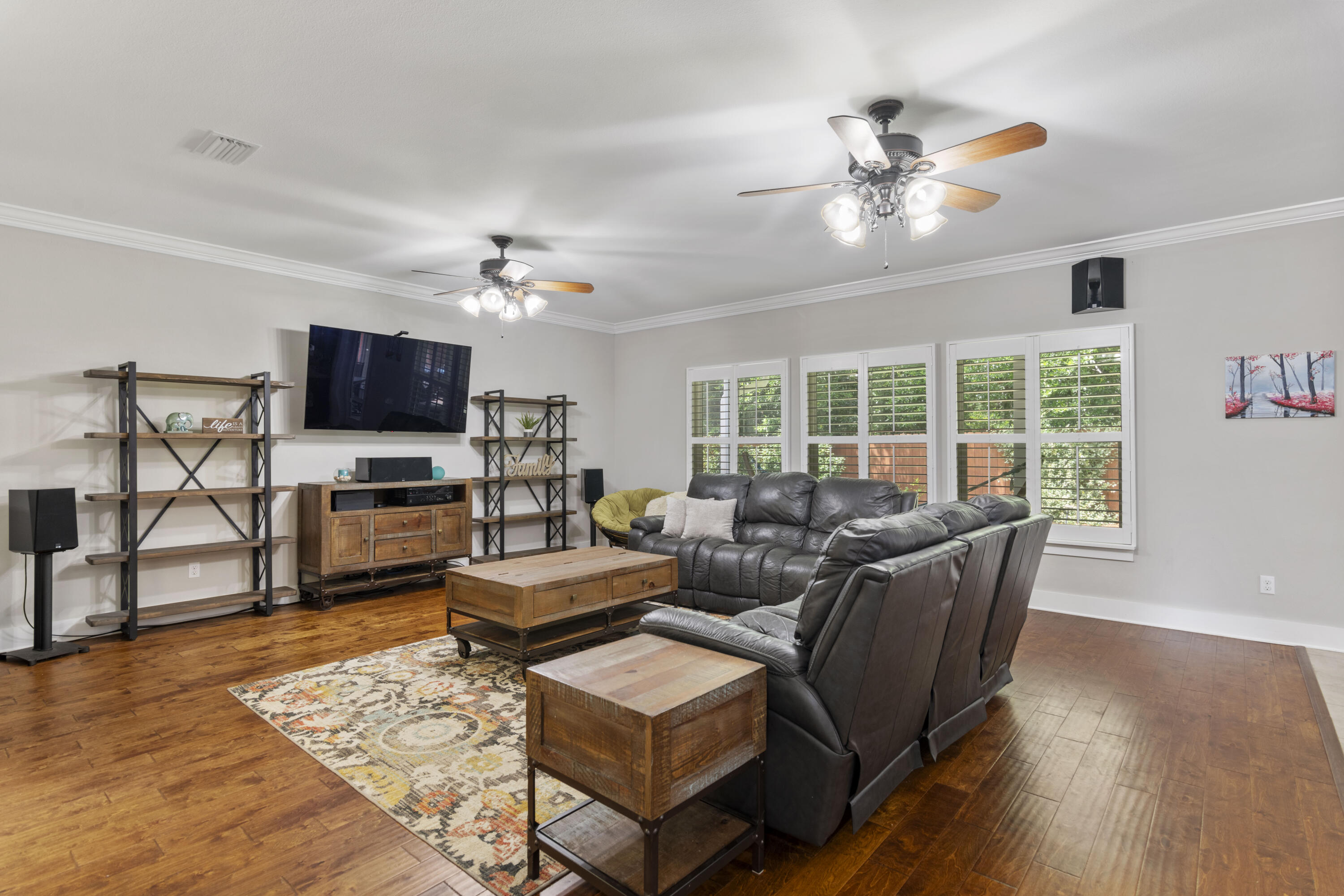 ALCONESE PLACE - Residential