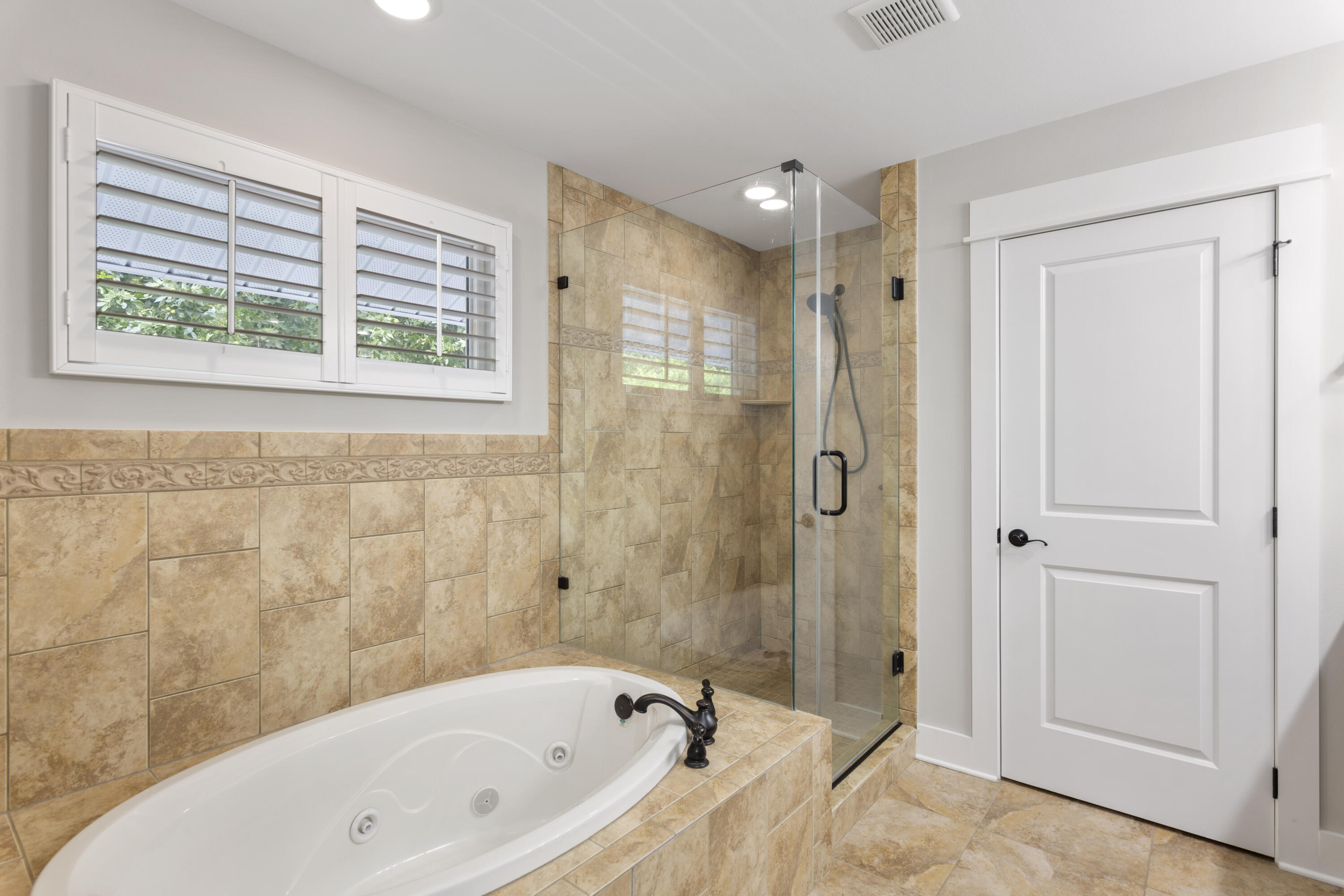 ALCONESE PLACE - Residential