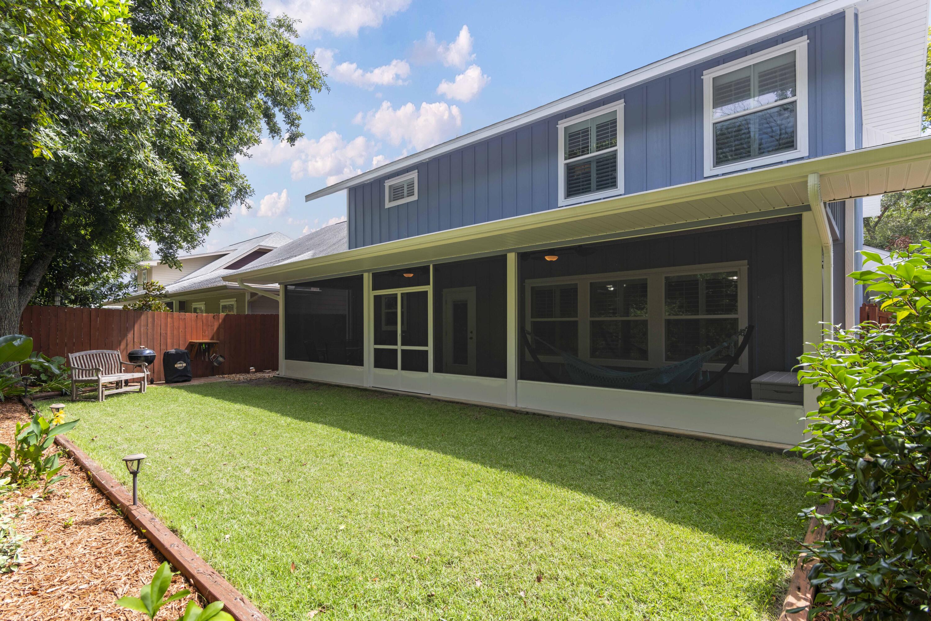 ALCONESE PLACE - Residential