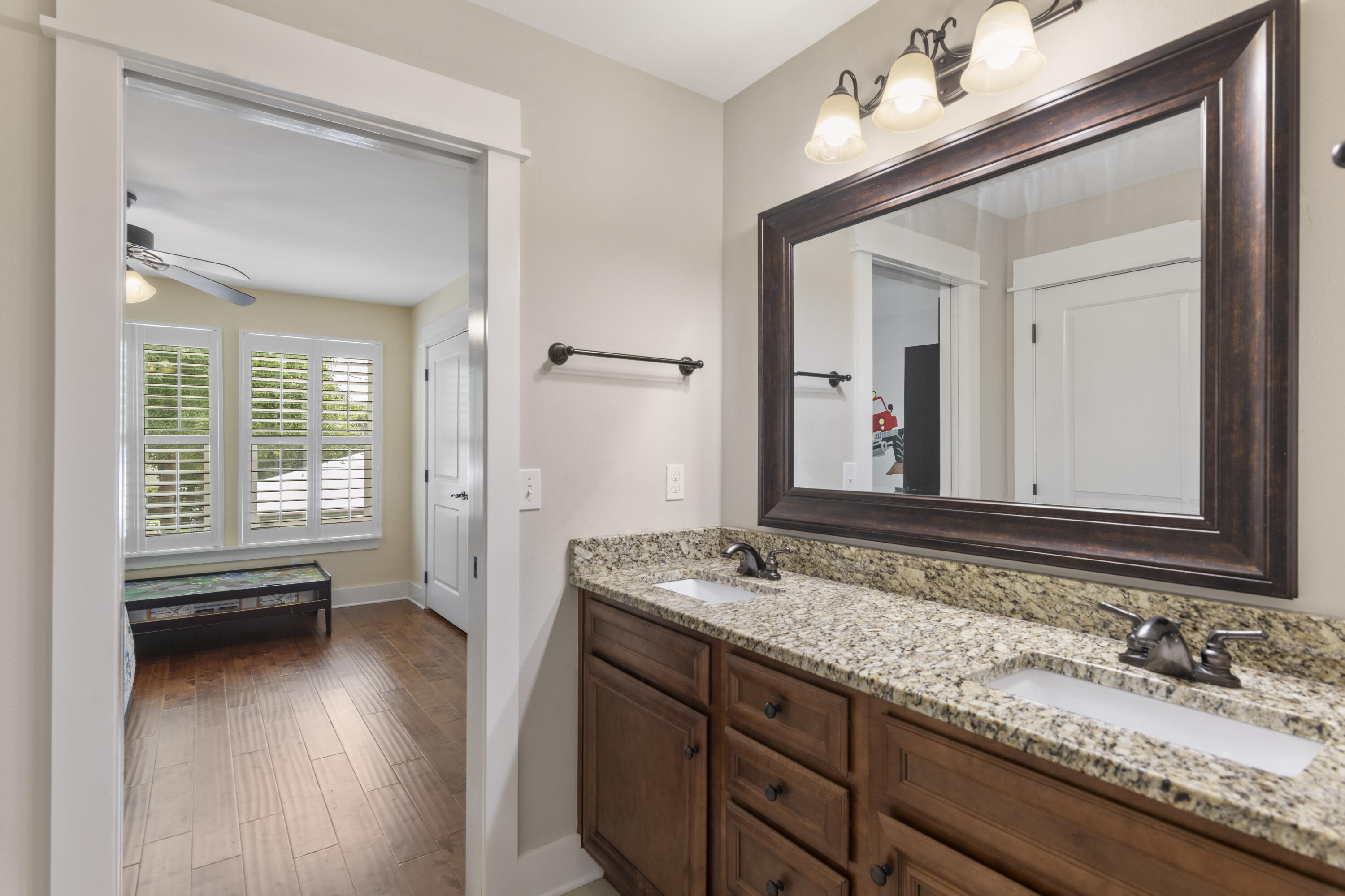 ALCONESE PLACE - Residential