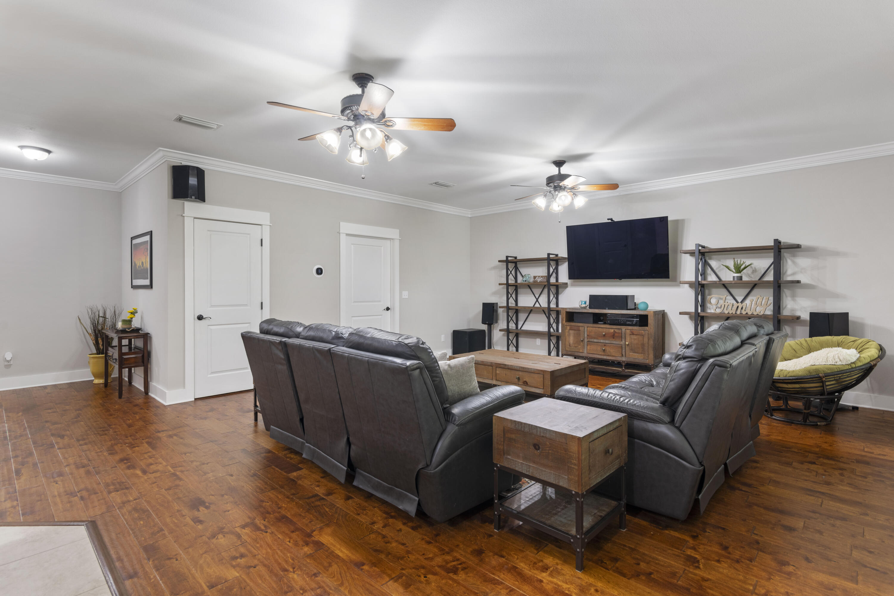 ALCONESE PLACE - Residential
