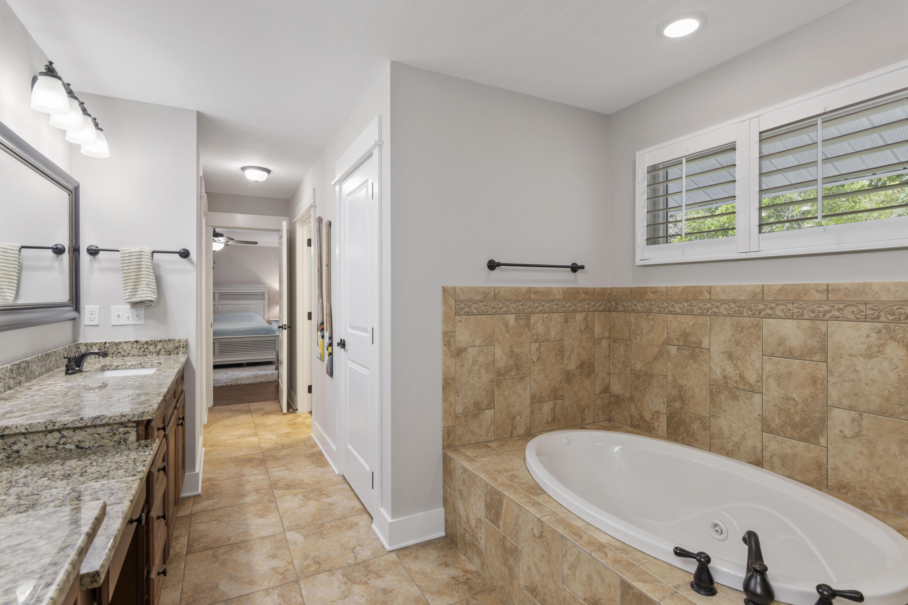 ALCONESE PLACE - Residential