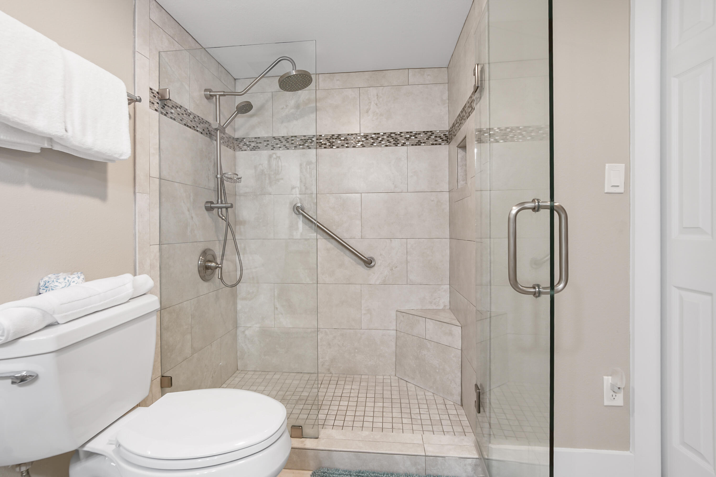 SHORELINE TOWERS 3 - Residential