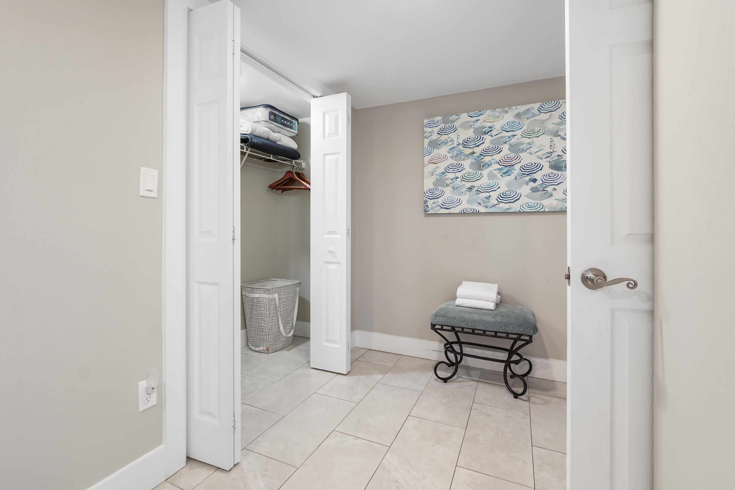 SHORELINE TOWERS 3 - Residential