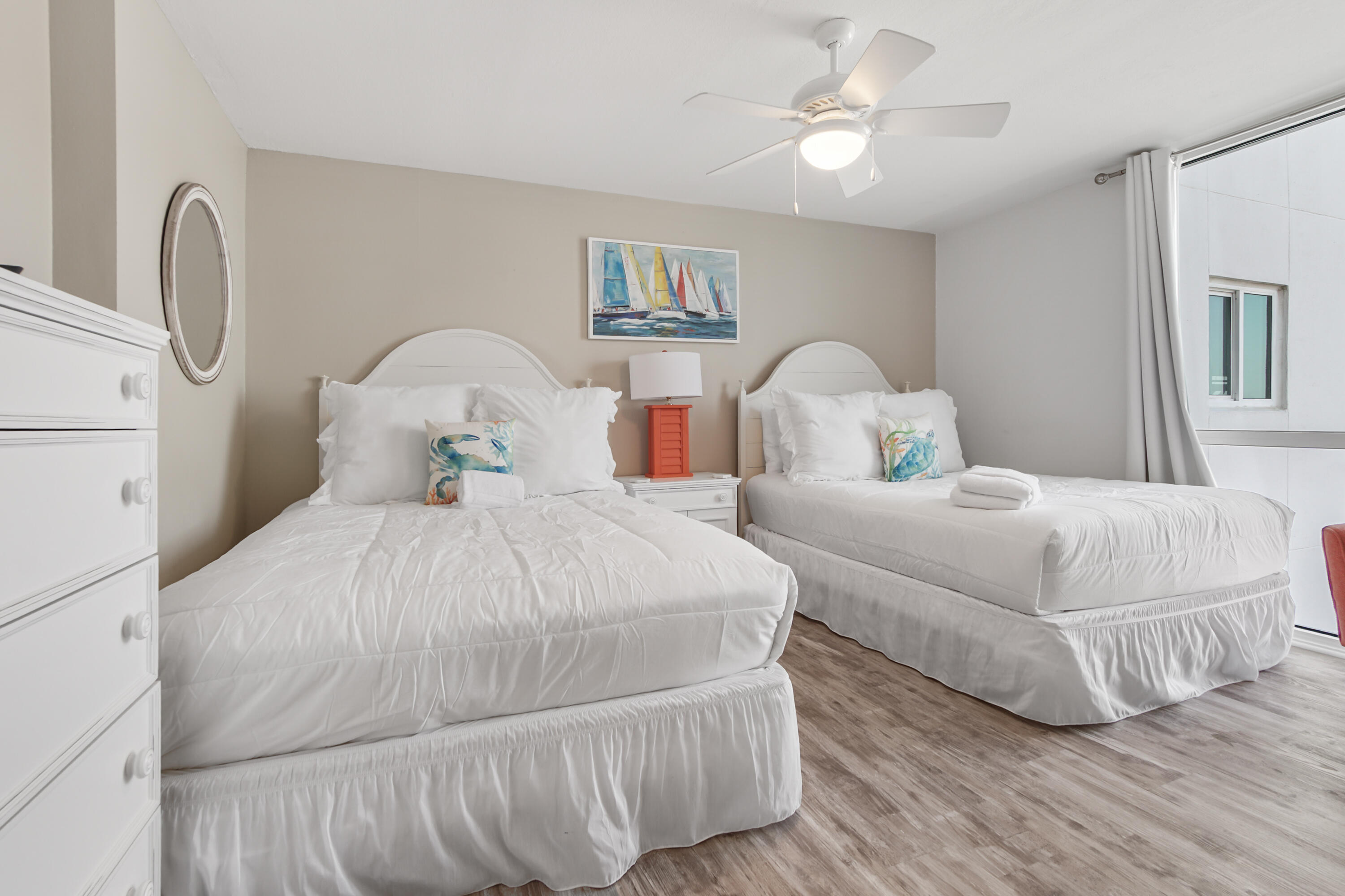 SHORELINE TOWERS 3 - Residential