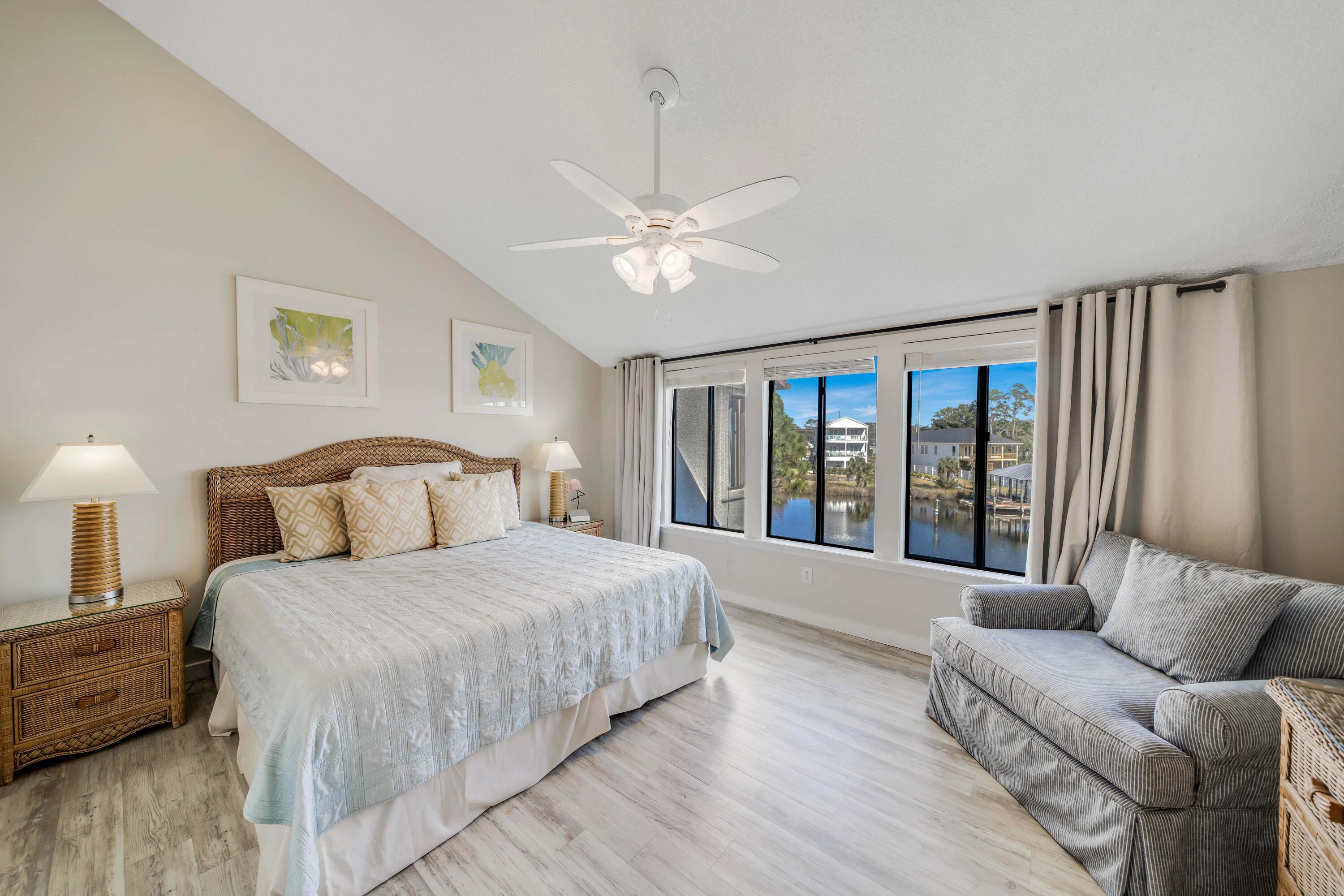 St Thomas Square, Villa 3 - Residential