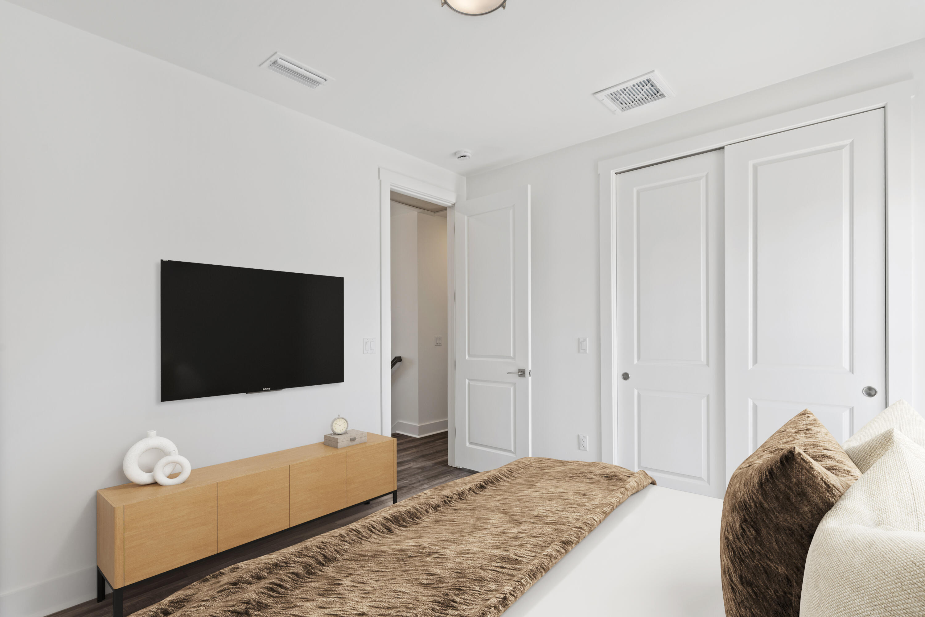 Nautilus Pointe - Residential