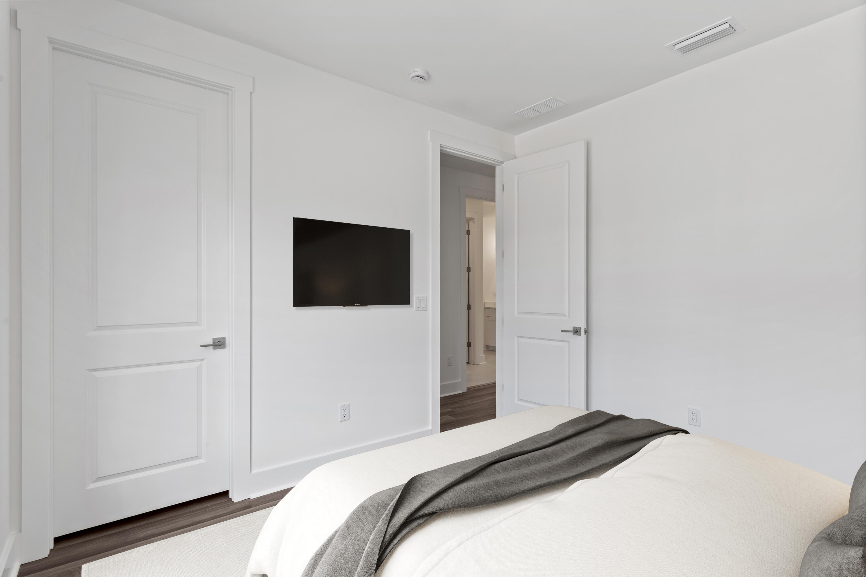 Nautilus Pointe - Residential