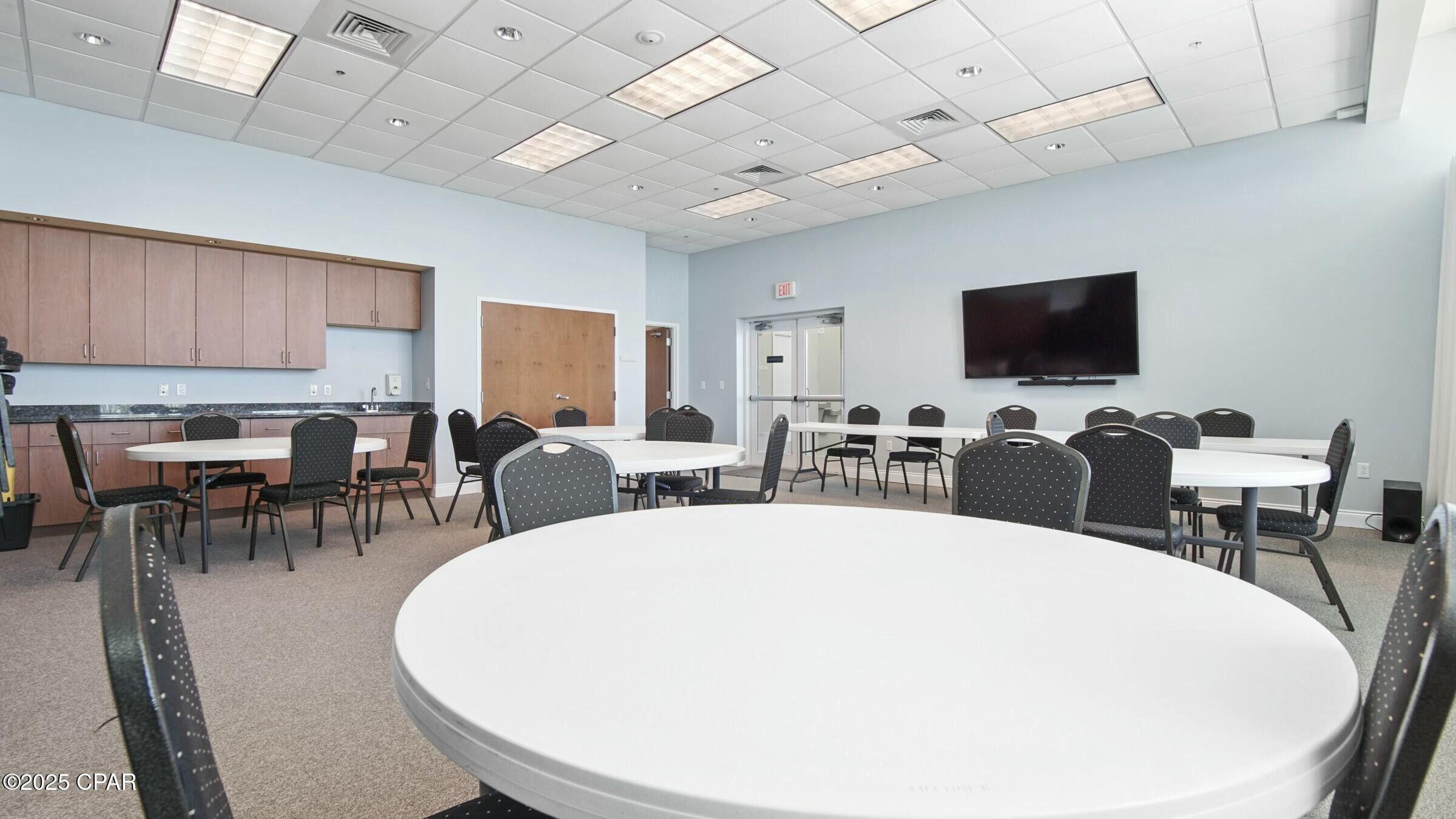 PALAZZO CONDOMINIUM - Residential