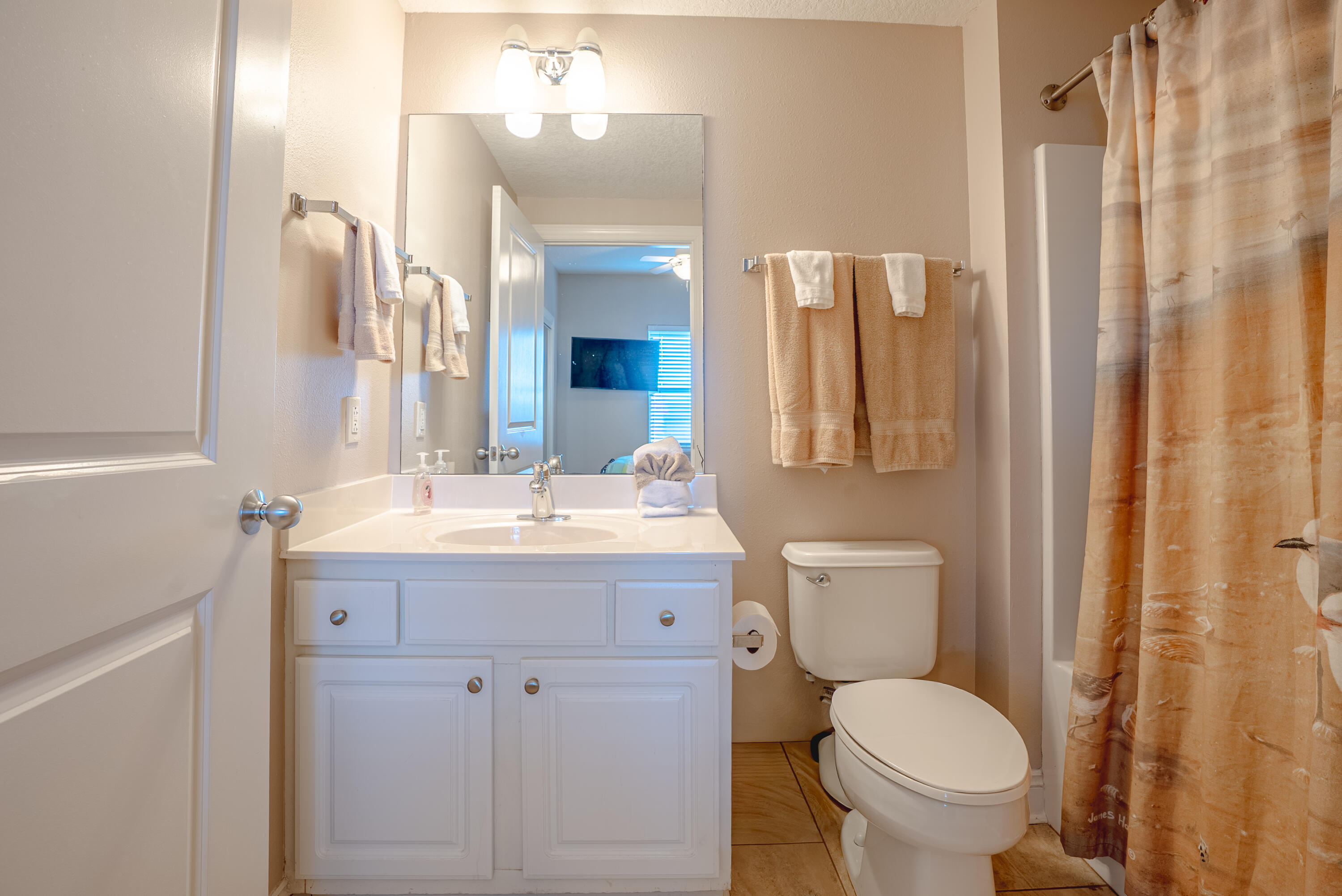 PALAZZO CONDOMINIUM - Residential