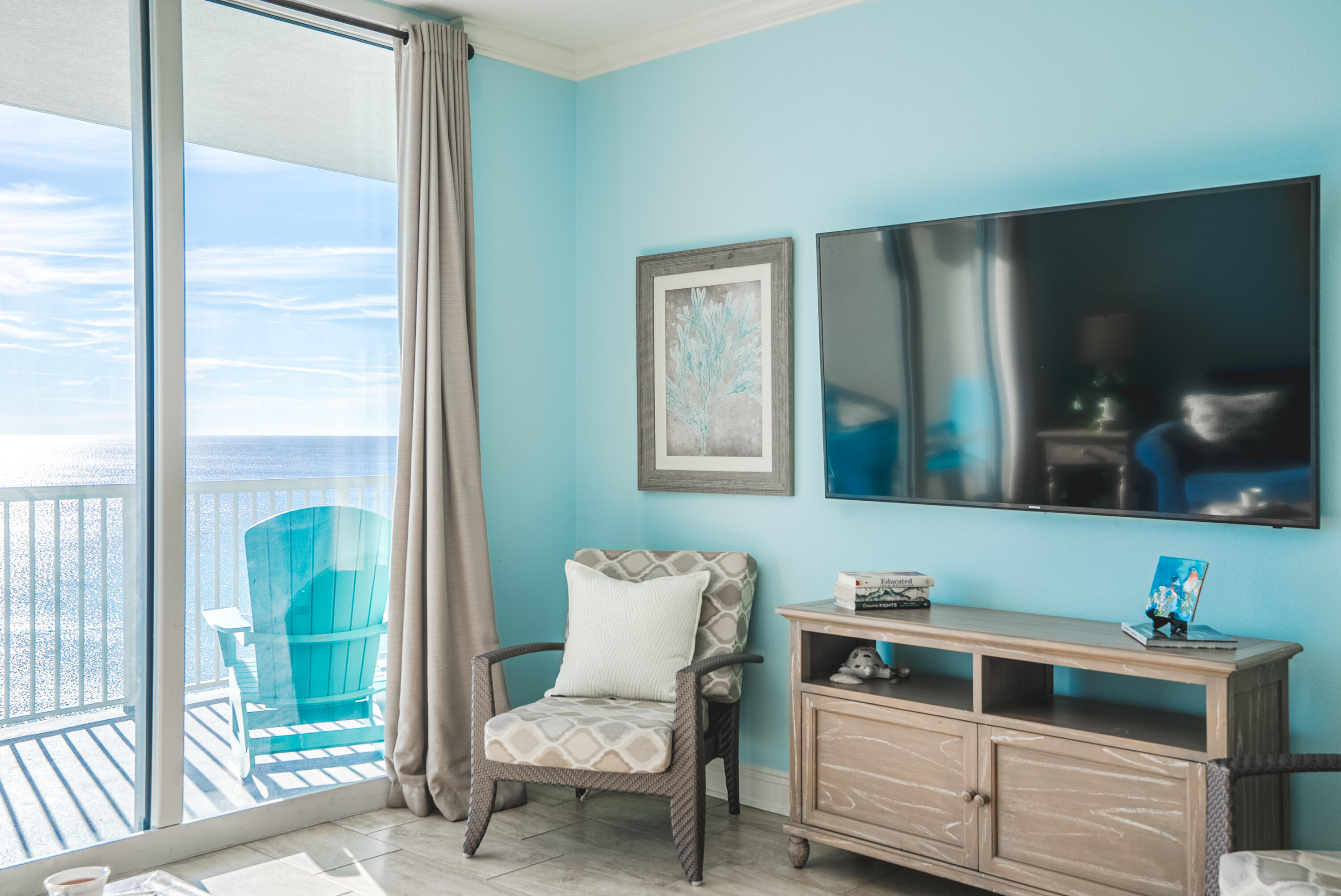 PALAZZO CONDOMINIUM - Residential