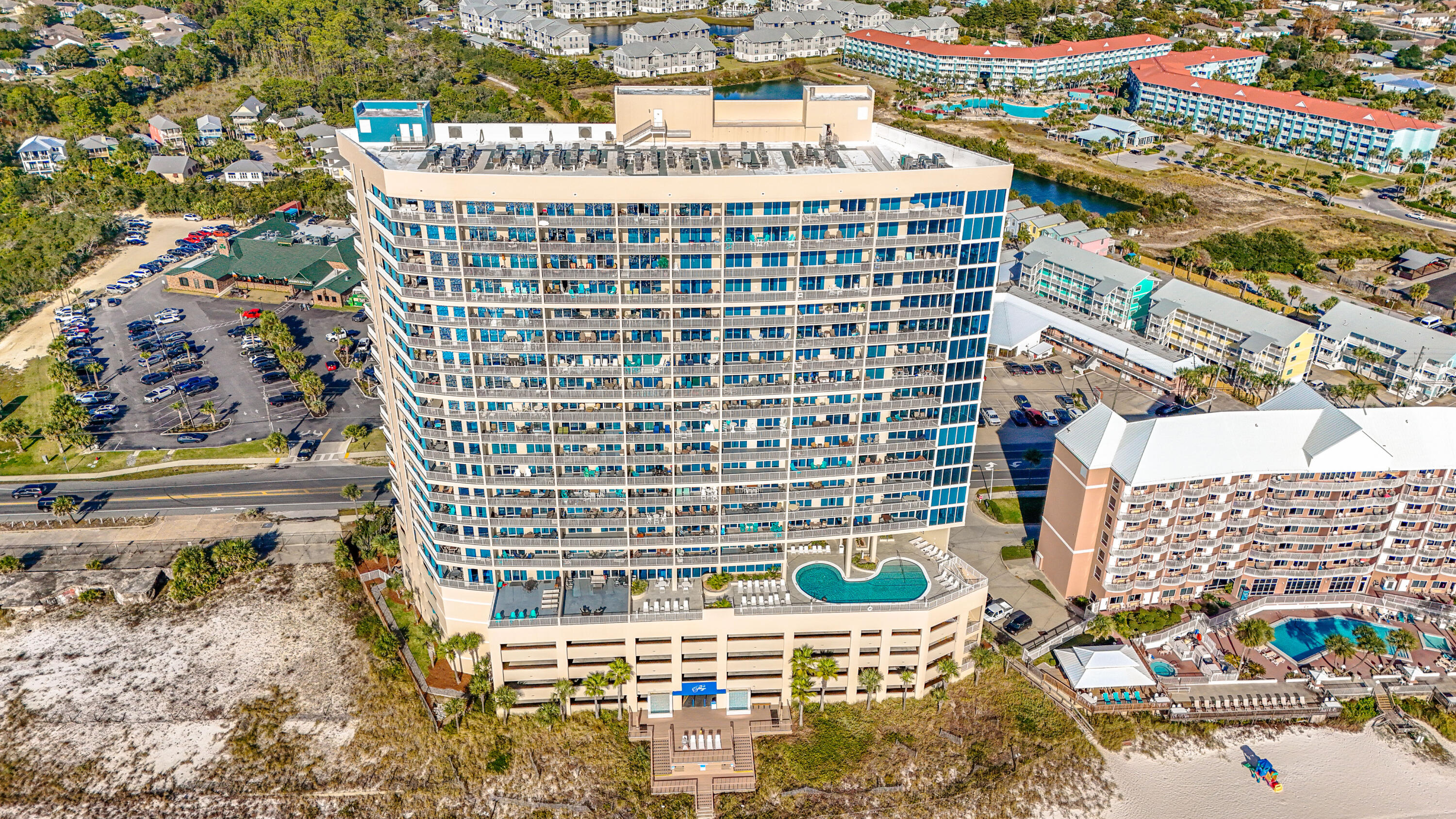 PALAZZO CONDOMINIUM - Residential