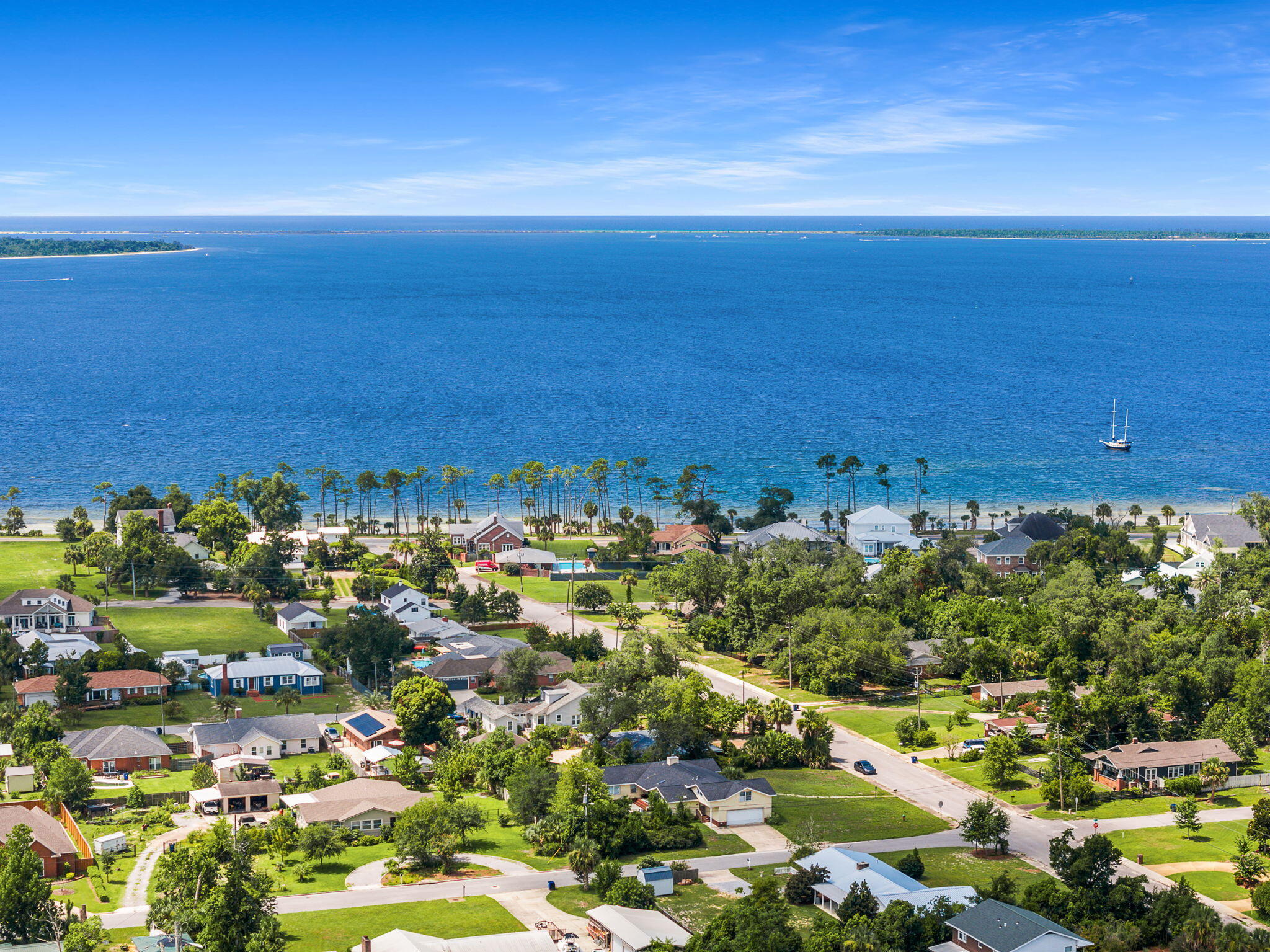 BAYSIDE - Residential
