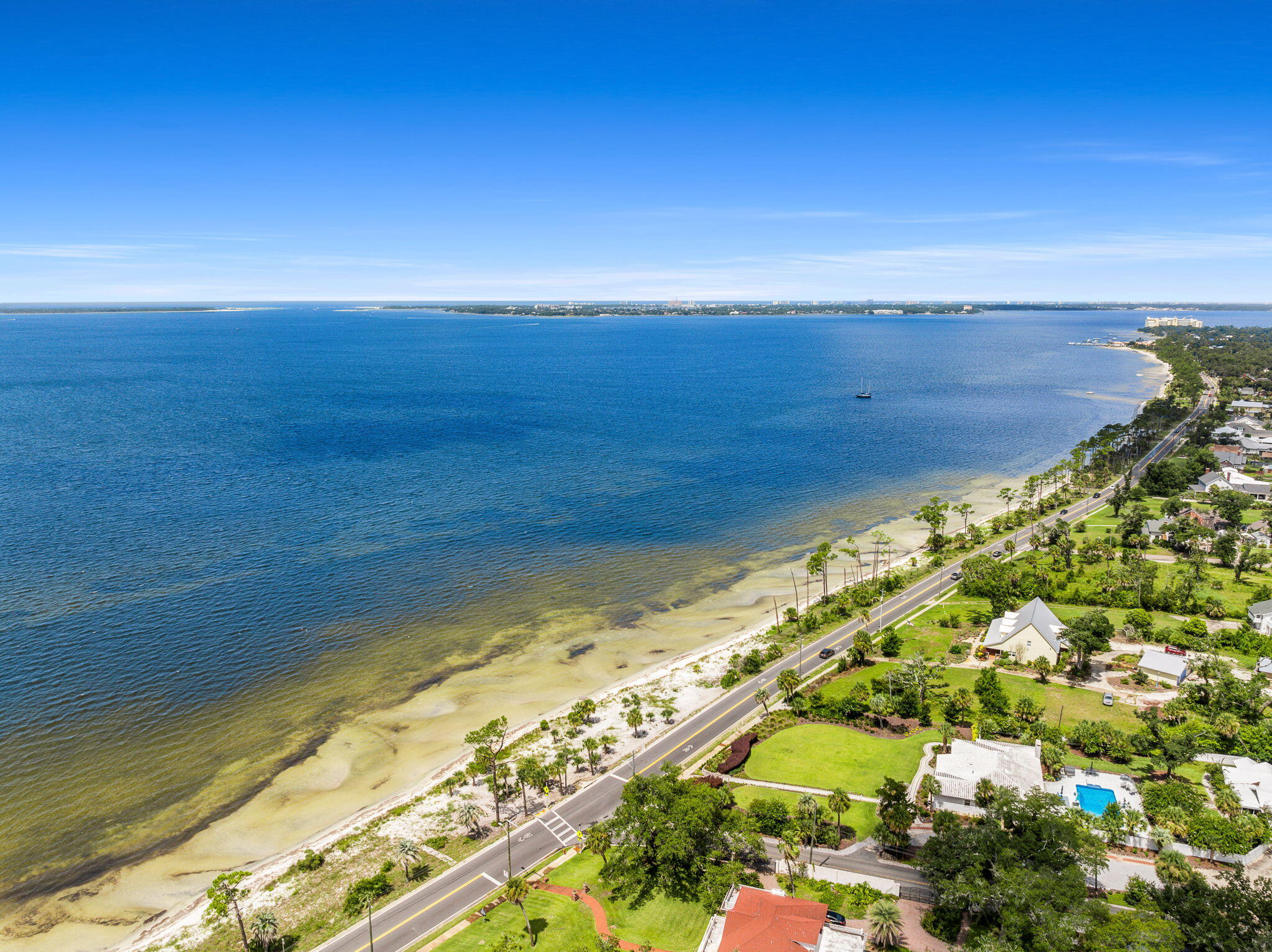 BAYSIDE - Residential