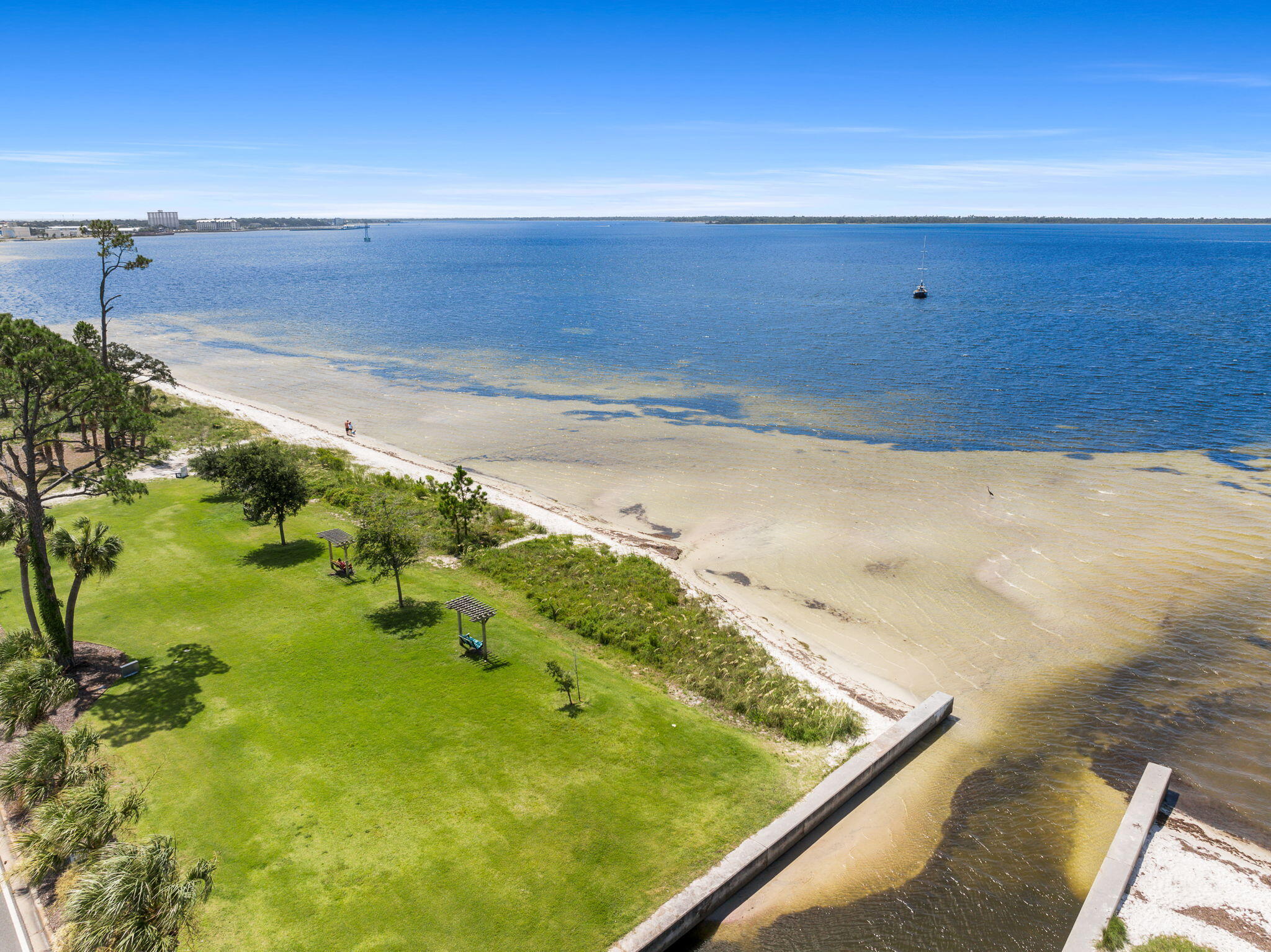 BAYSIDE - Residential