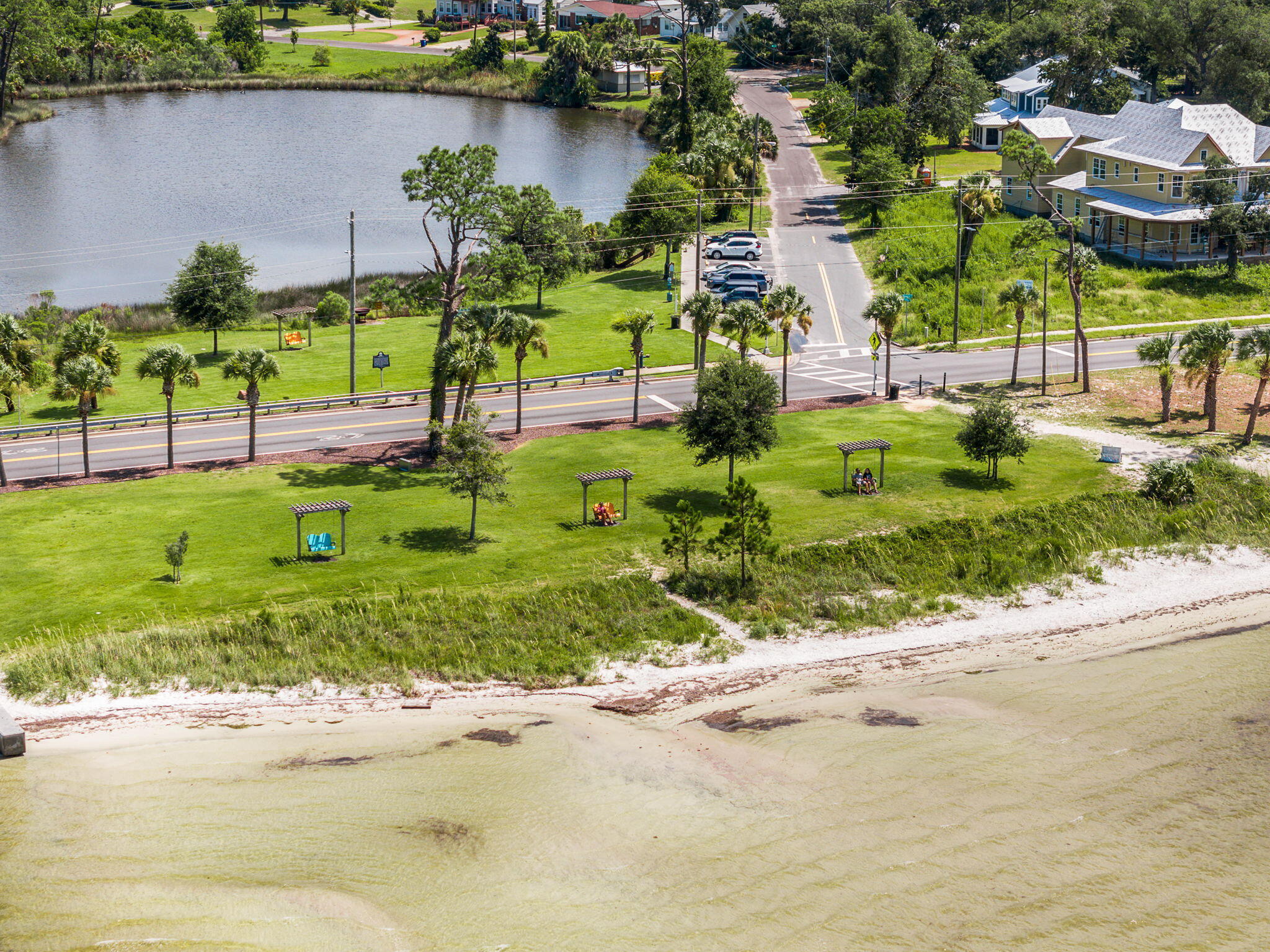 BAYSIDE - Residential