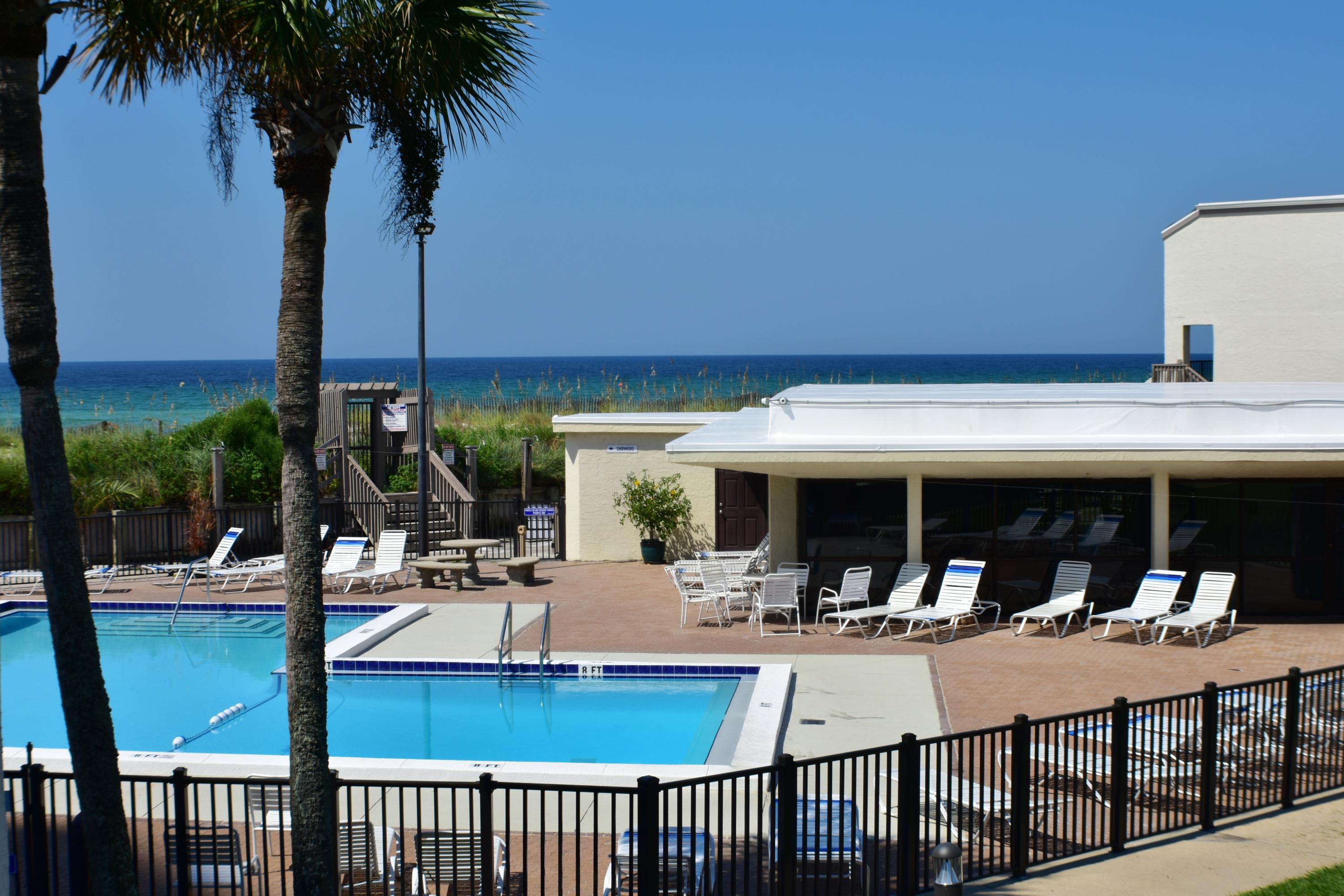 SUGAR BEACH Condos - Residential