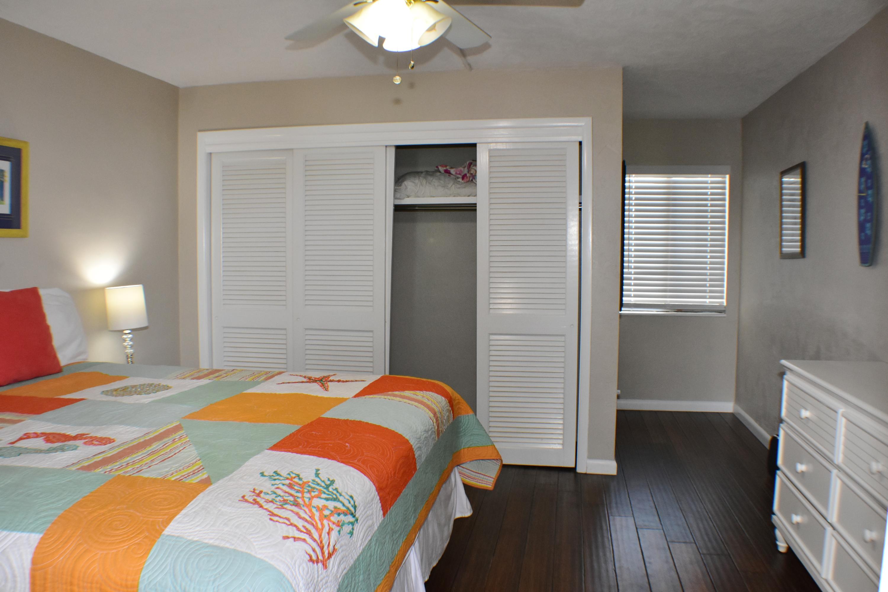 SUGAR BEACH Condos - Residential