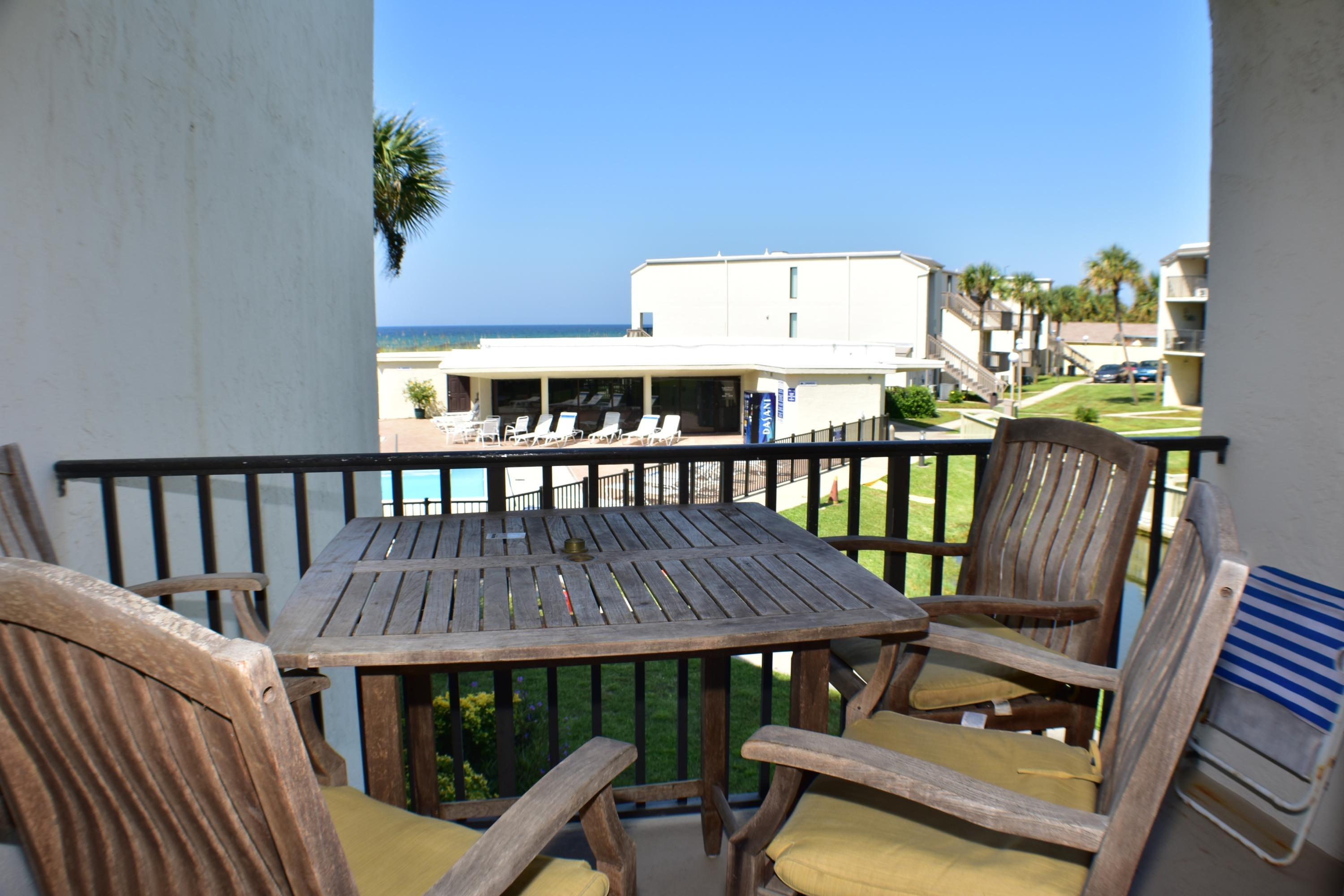 SUGAR BEACH Condos - Residential
