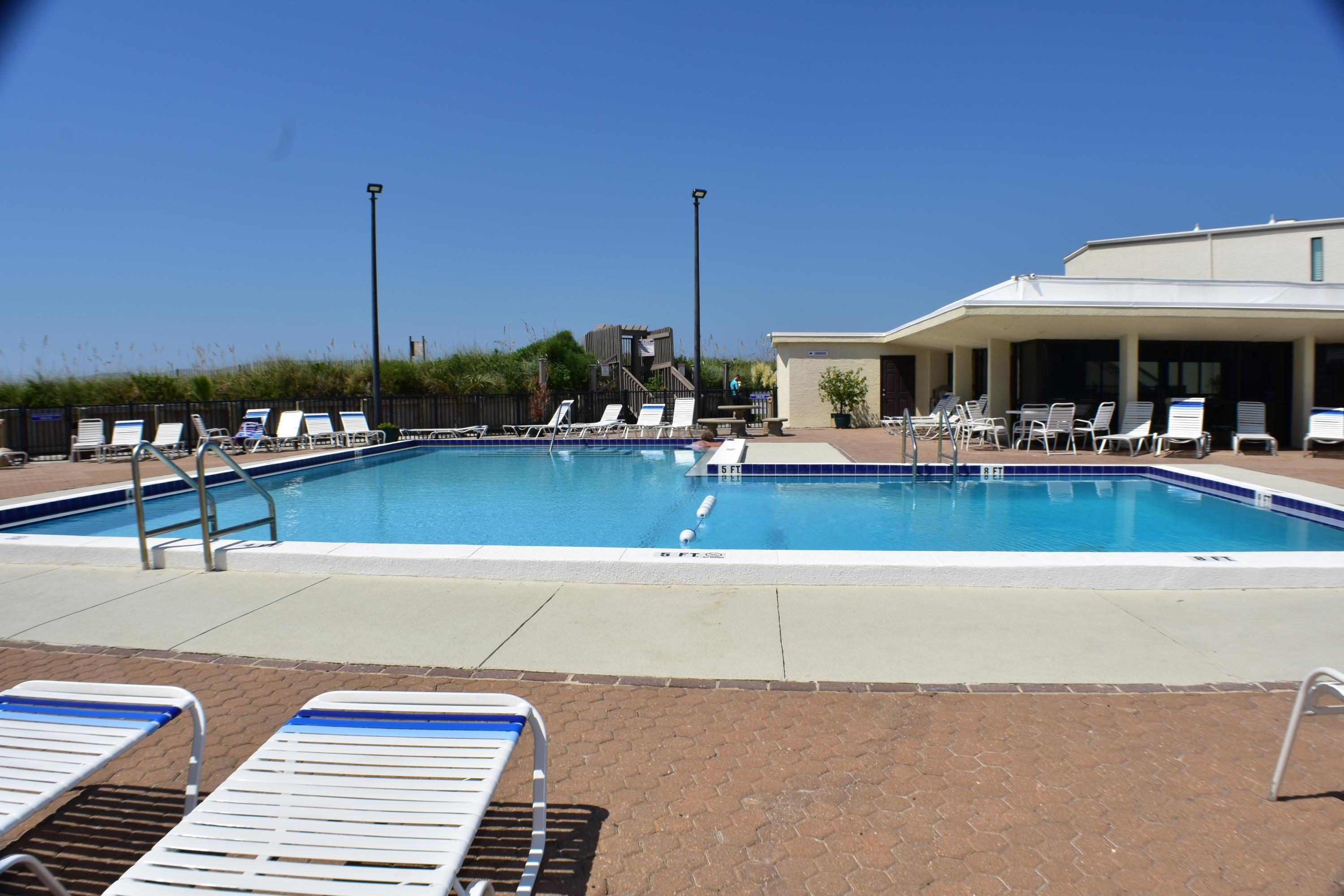 SUGAR BEACH Condos - Residential