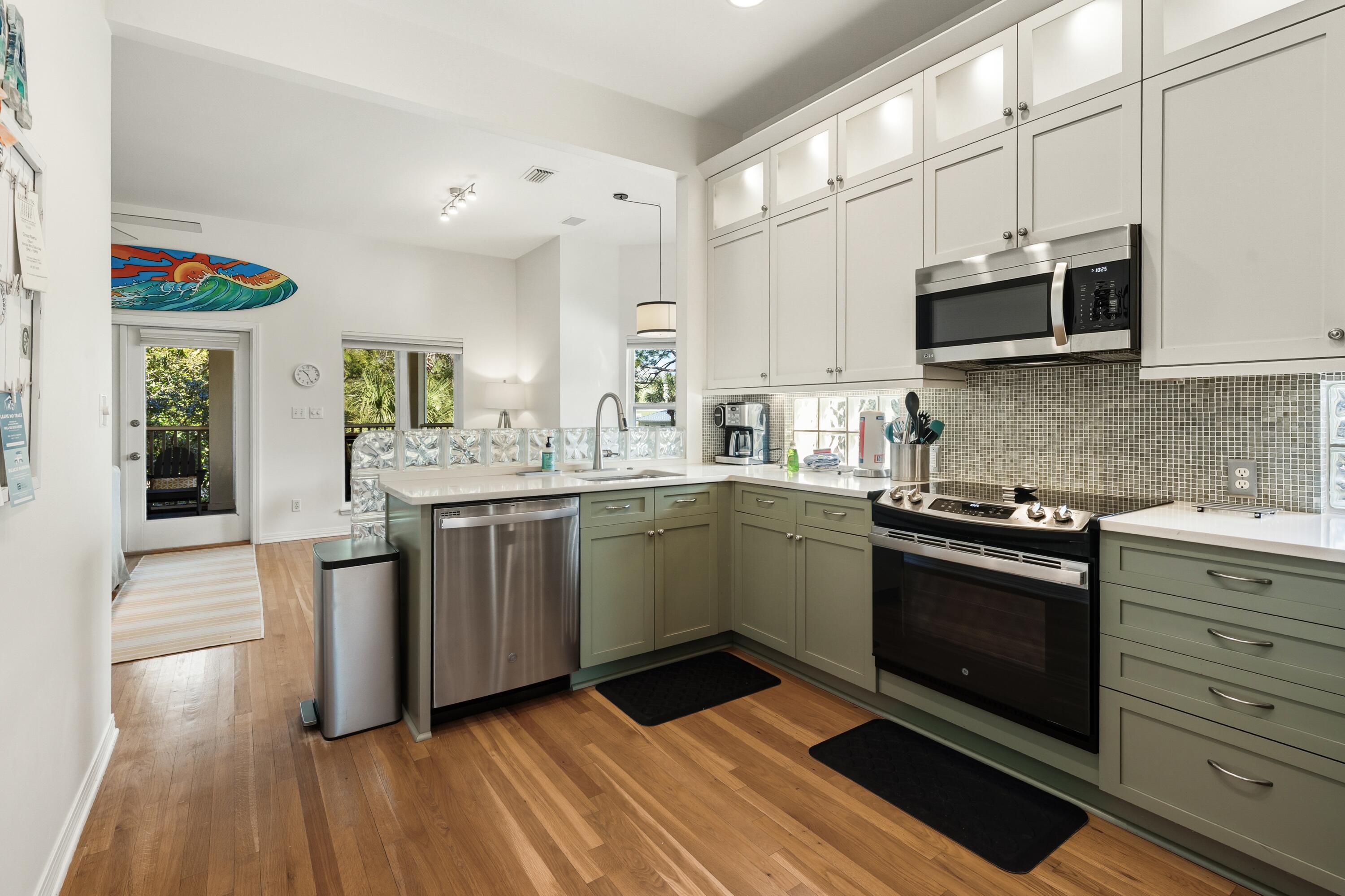 CALYPSO POINTE - Residential