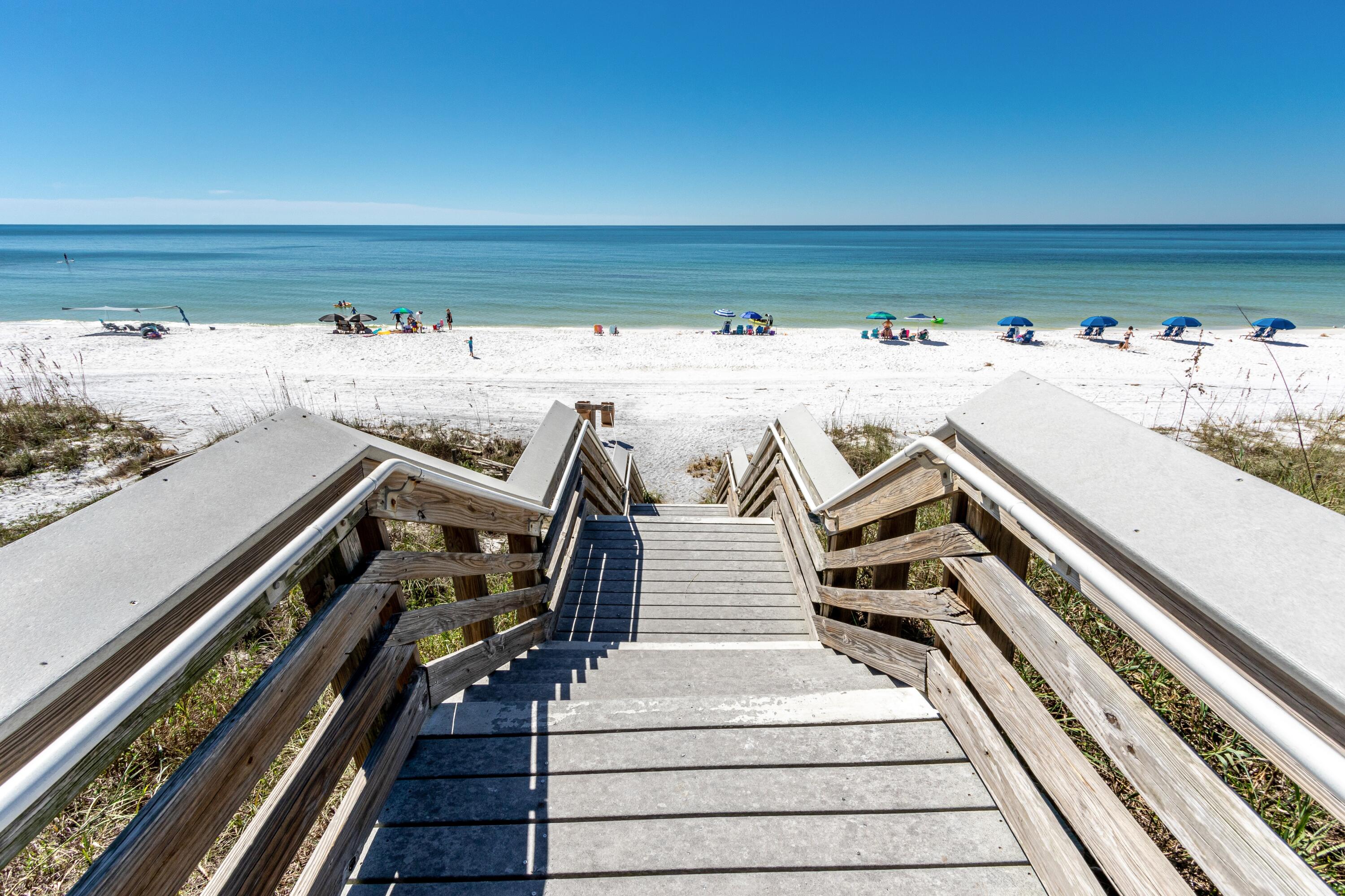 CALYPSO POINTE - Residential