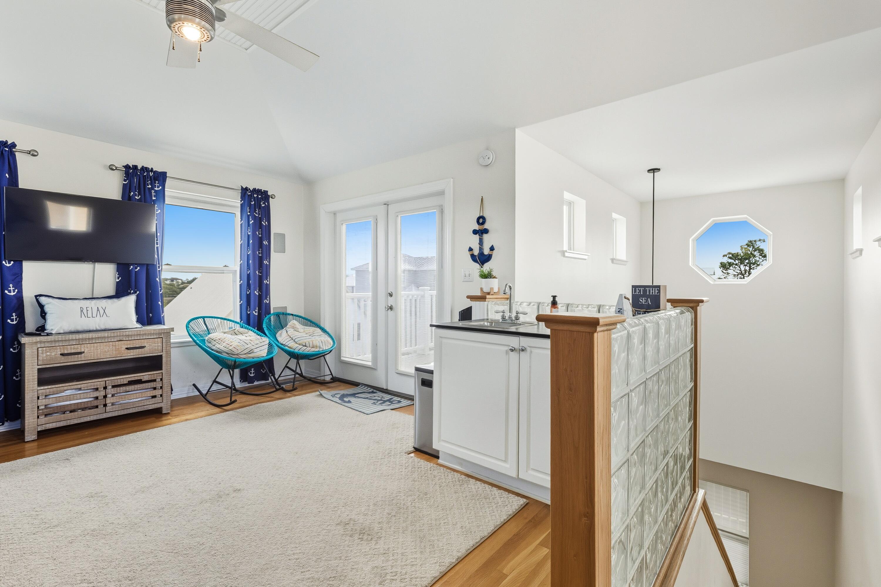 CALYPSO POINTE - Residential