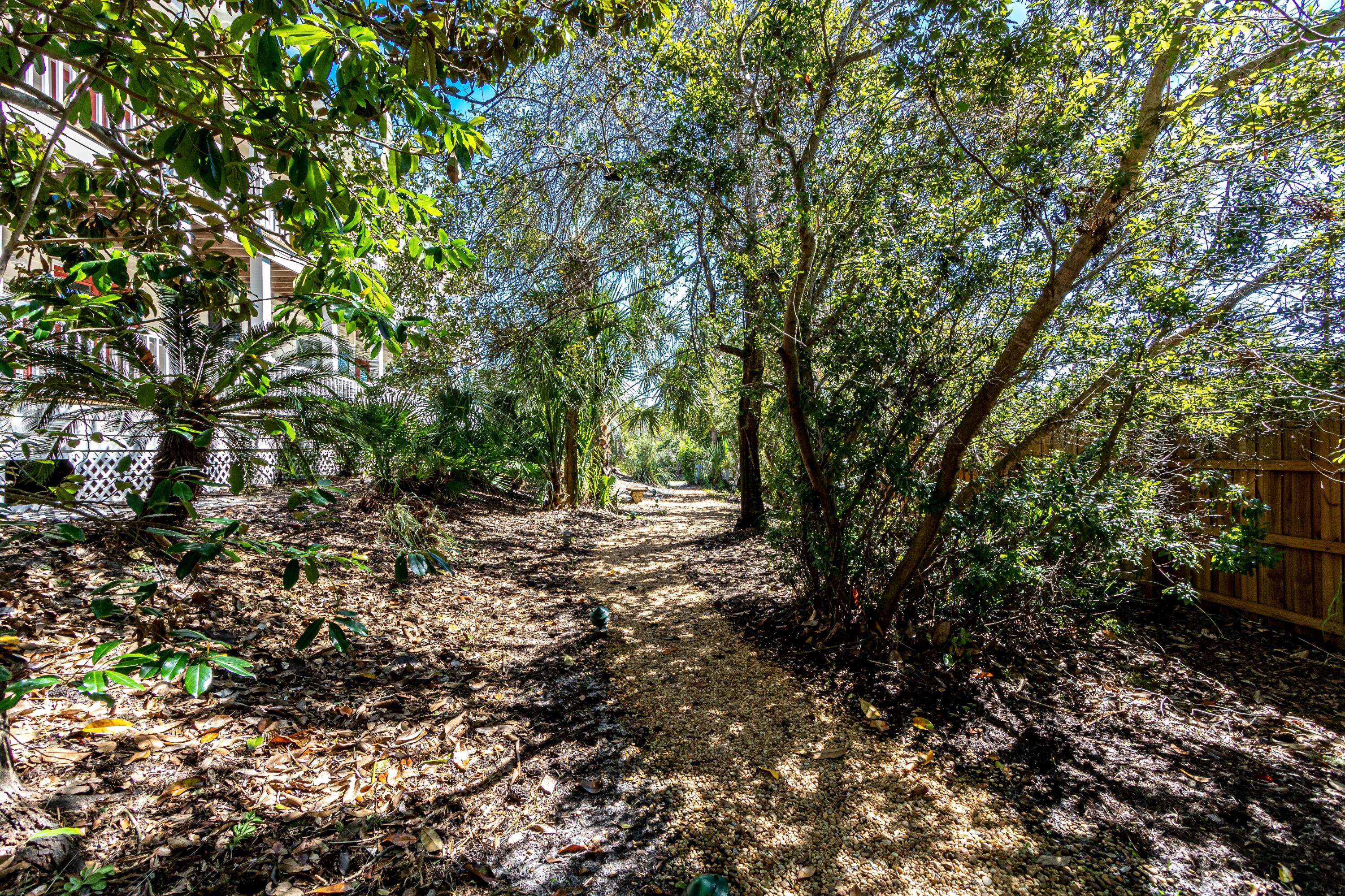 CALYPSO POINTE - Residential