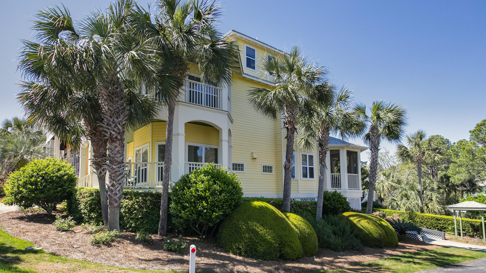 CALYPSO POINTE - Residential