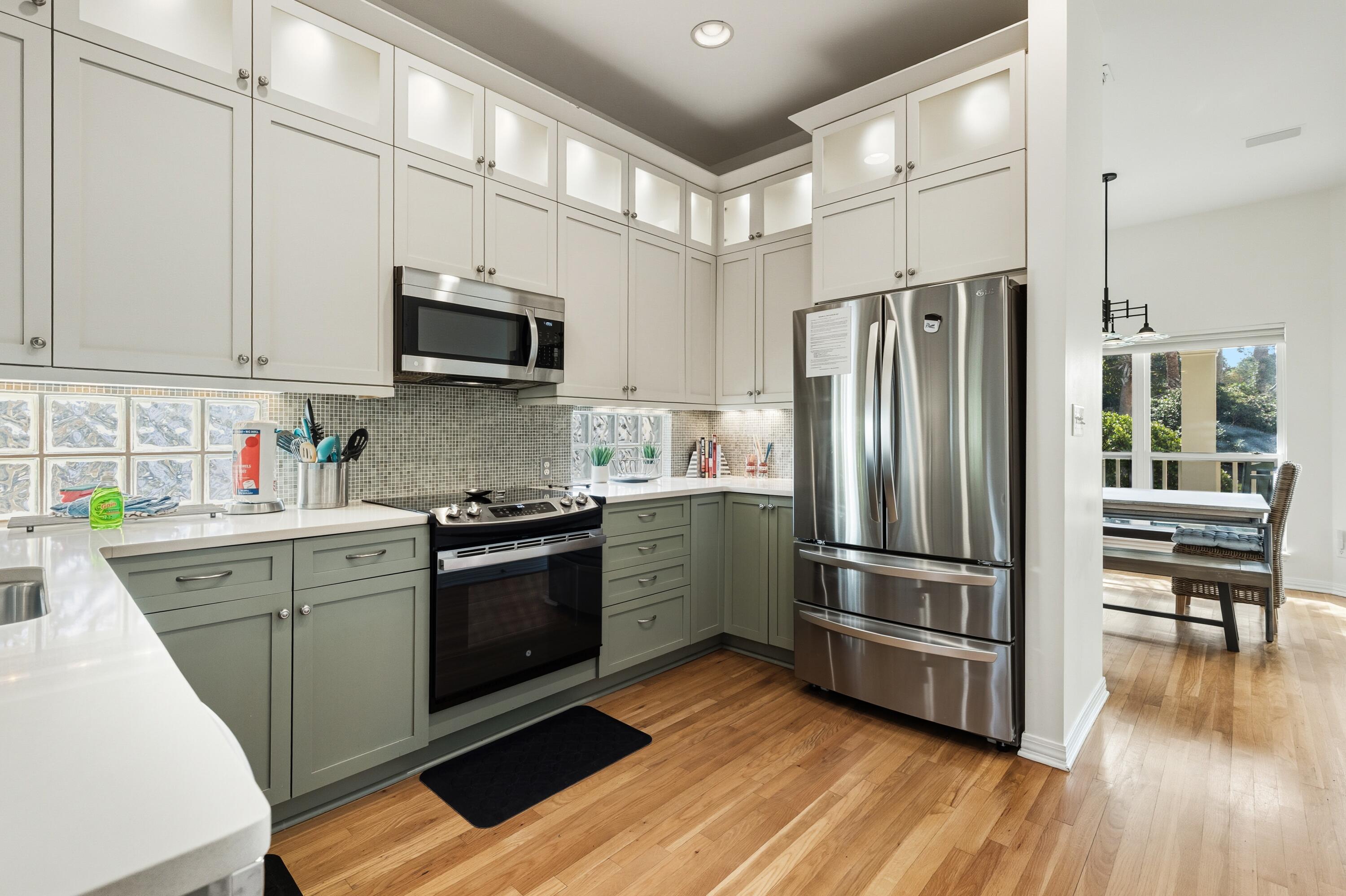 CALYPSO POINTE - Residential