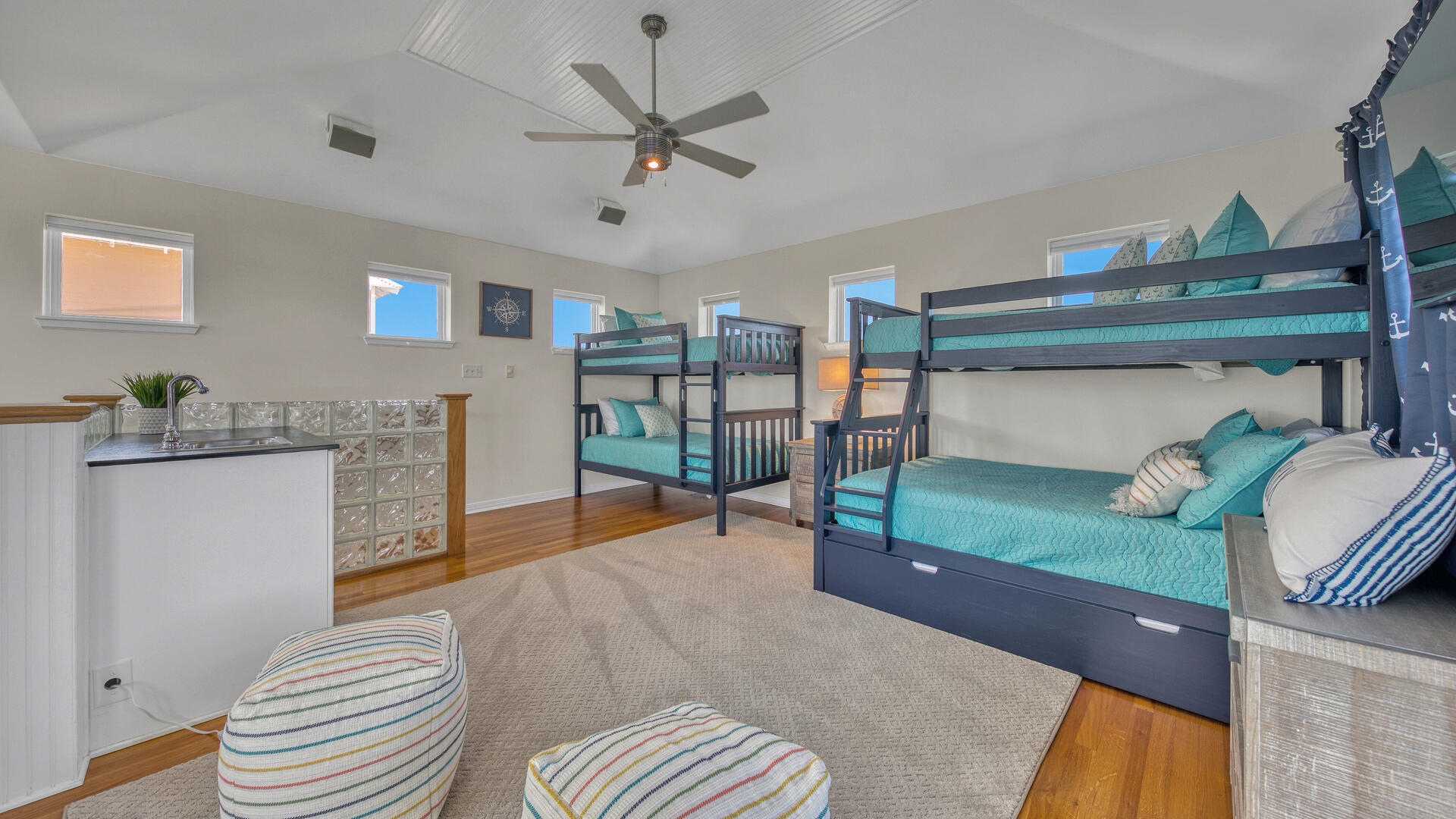 CALYPSO POINTE - Residential