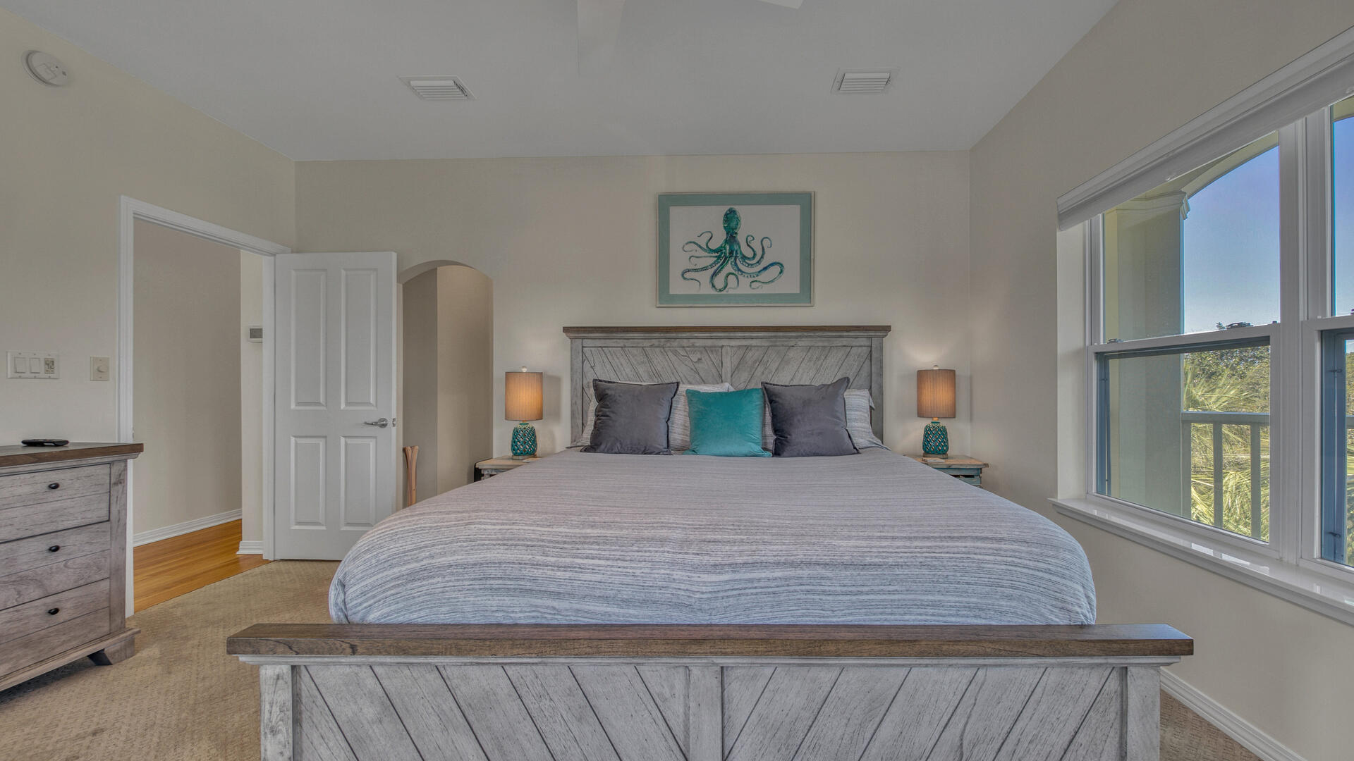 CALYPSO POINTE - Residential