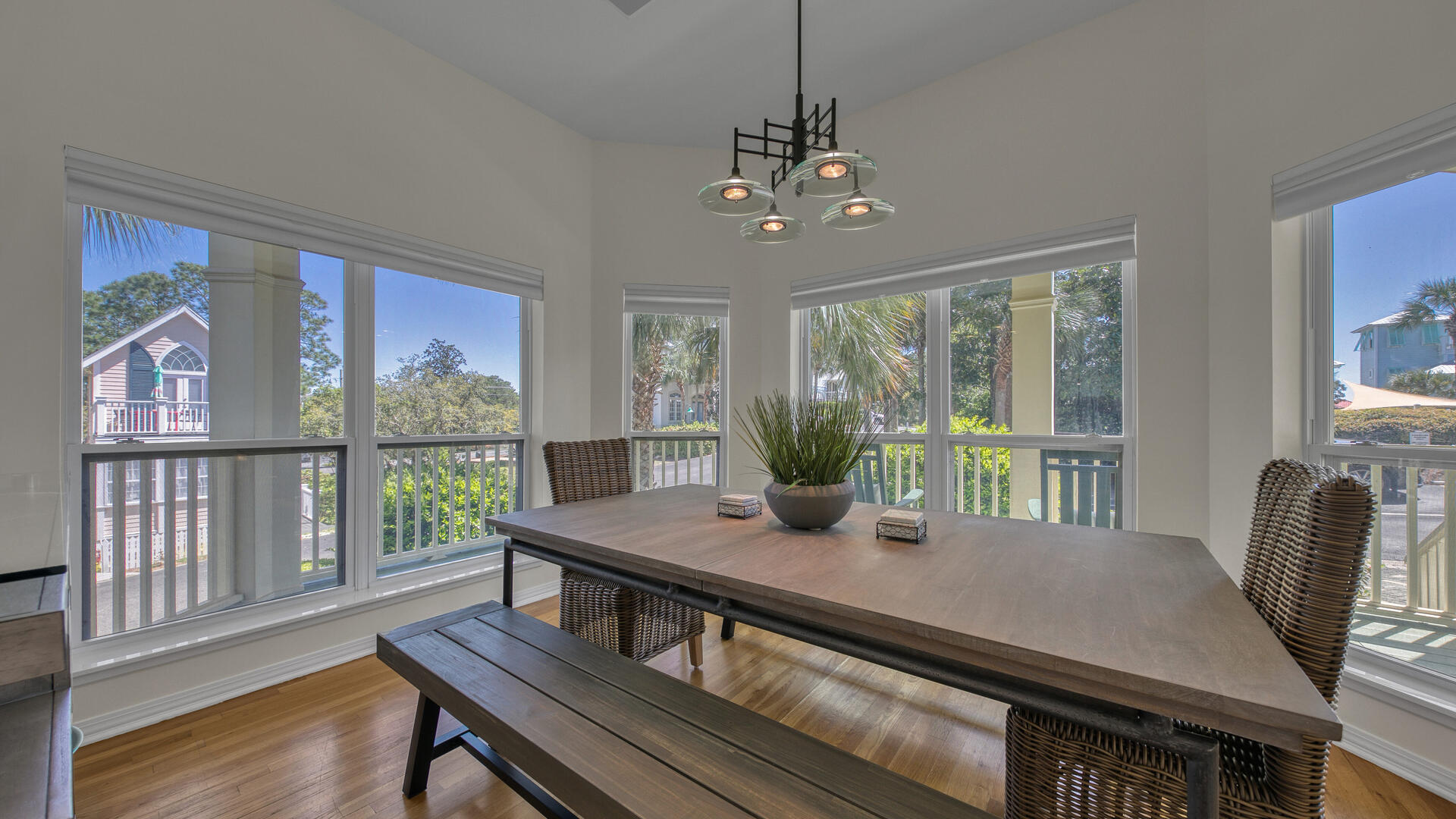 CALYPSO POINTE - Residential