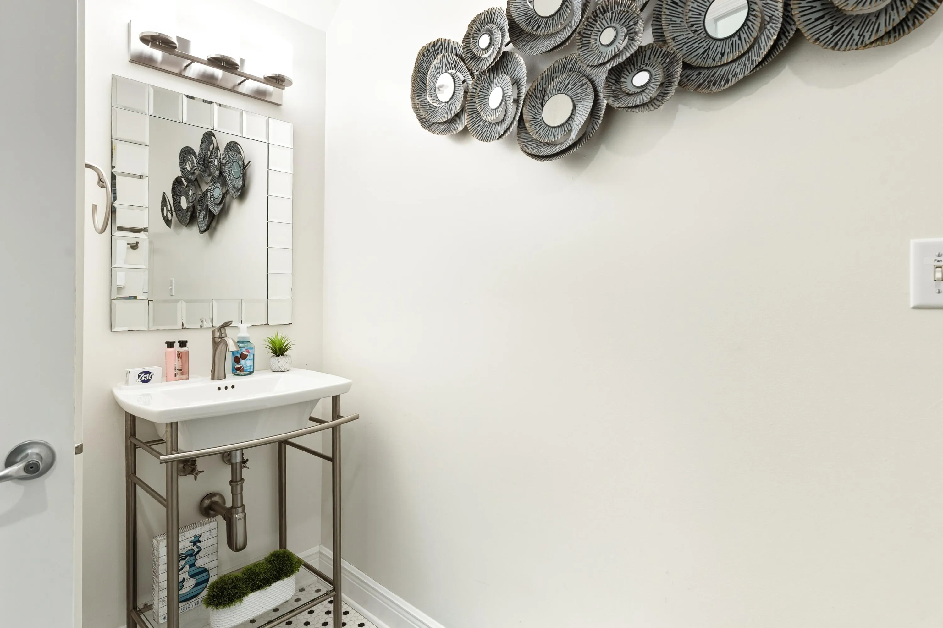 Santa Rosa Beach, Florida, 32459, United States, 3 Bedrooms Bedrooms, ,4 BathroomsBathrooms,Residential,Active,2012638