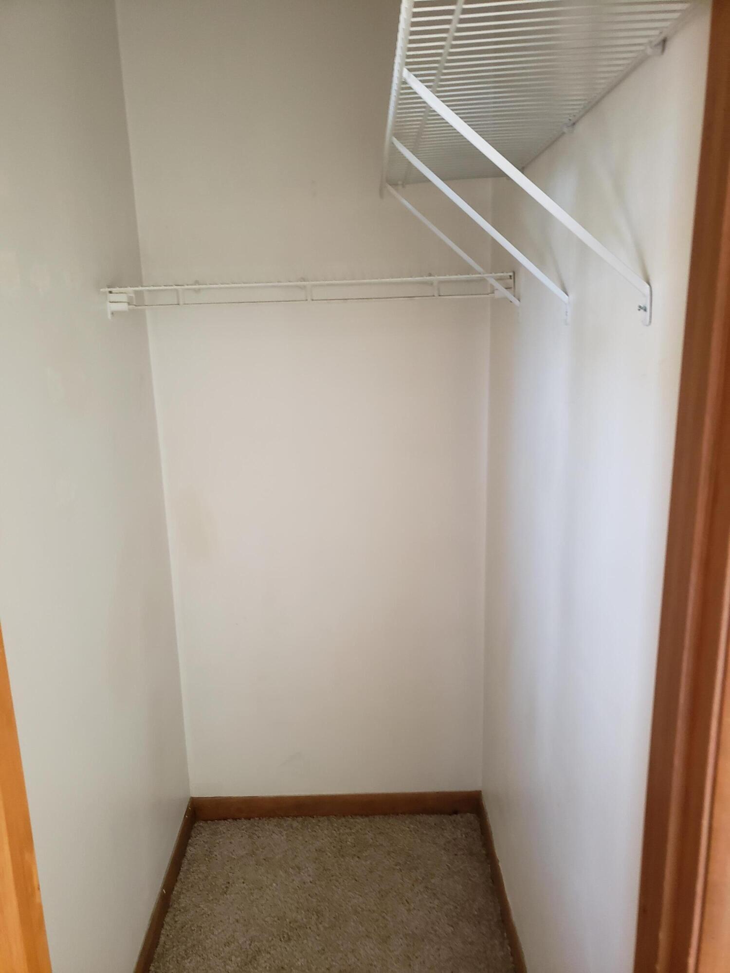 DOWNTOWNER - Residential Lease