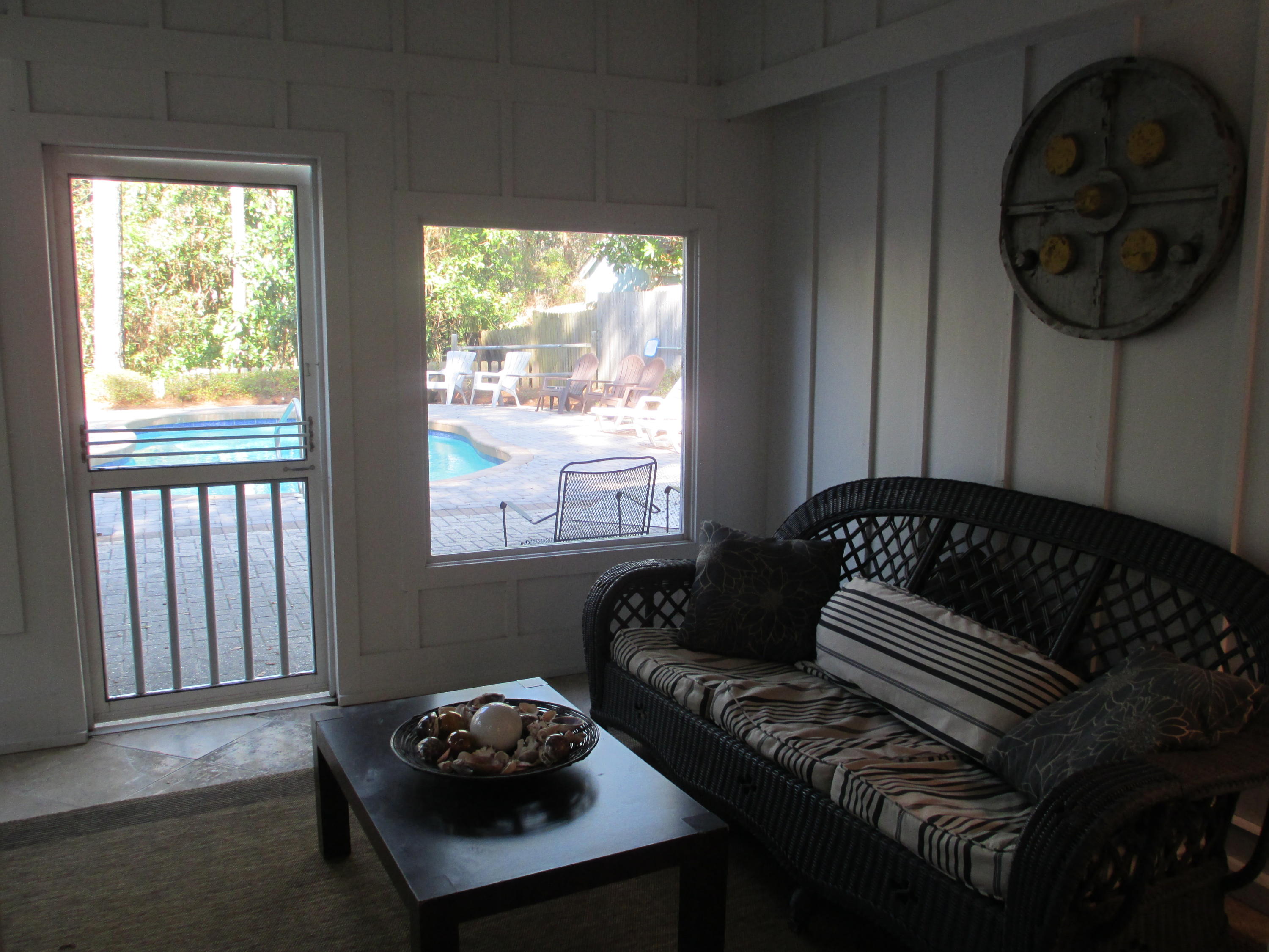 SEAGROVE SHORES 4TH ADD - Residential