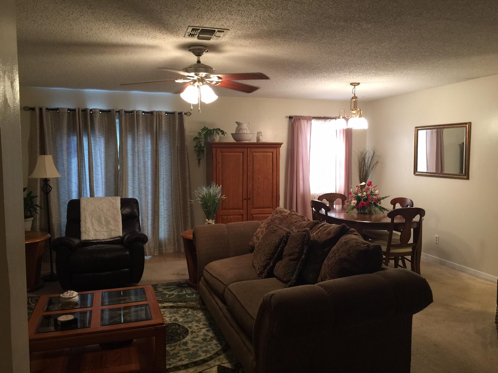 WOODHAM MANOR 3RD ADDN - Residential