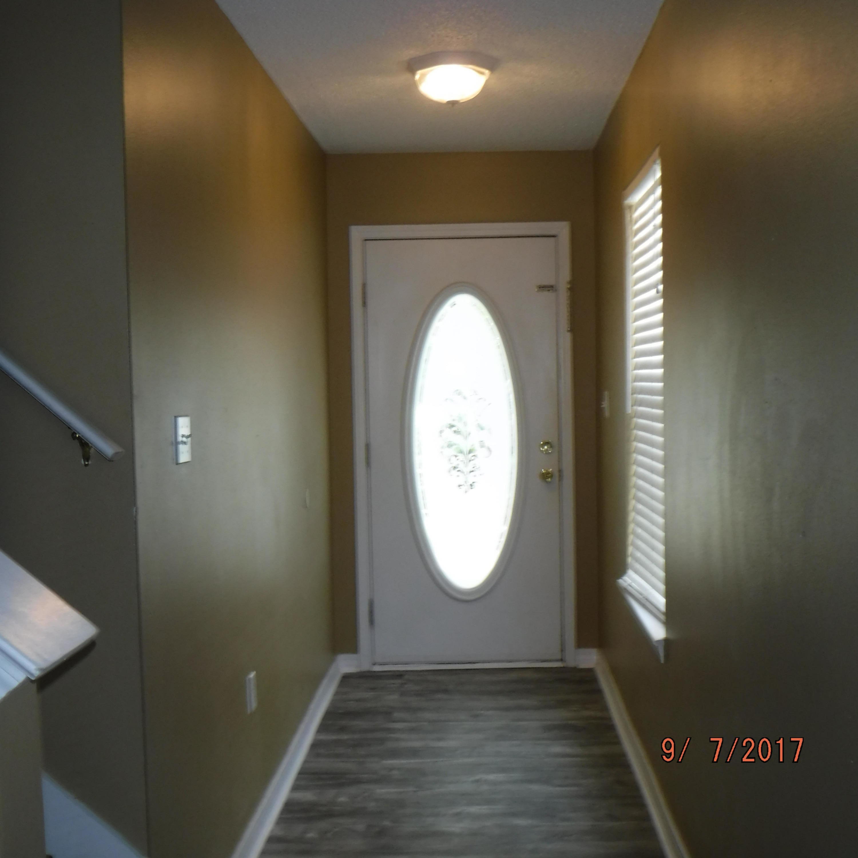 TWIN LAKES ESTATES - Residential Lease