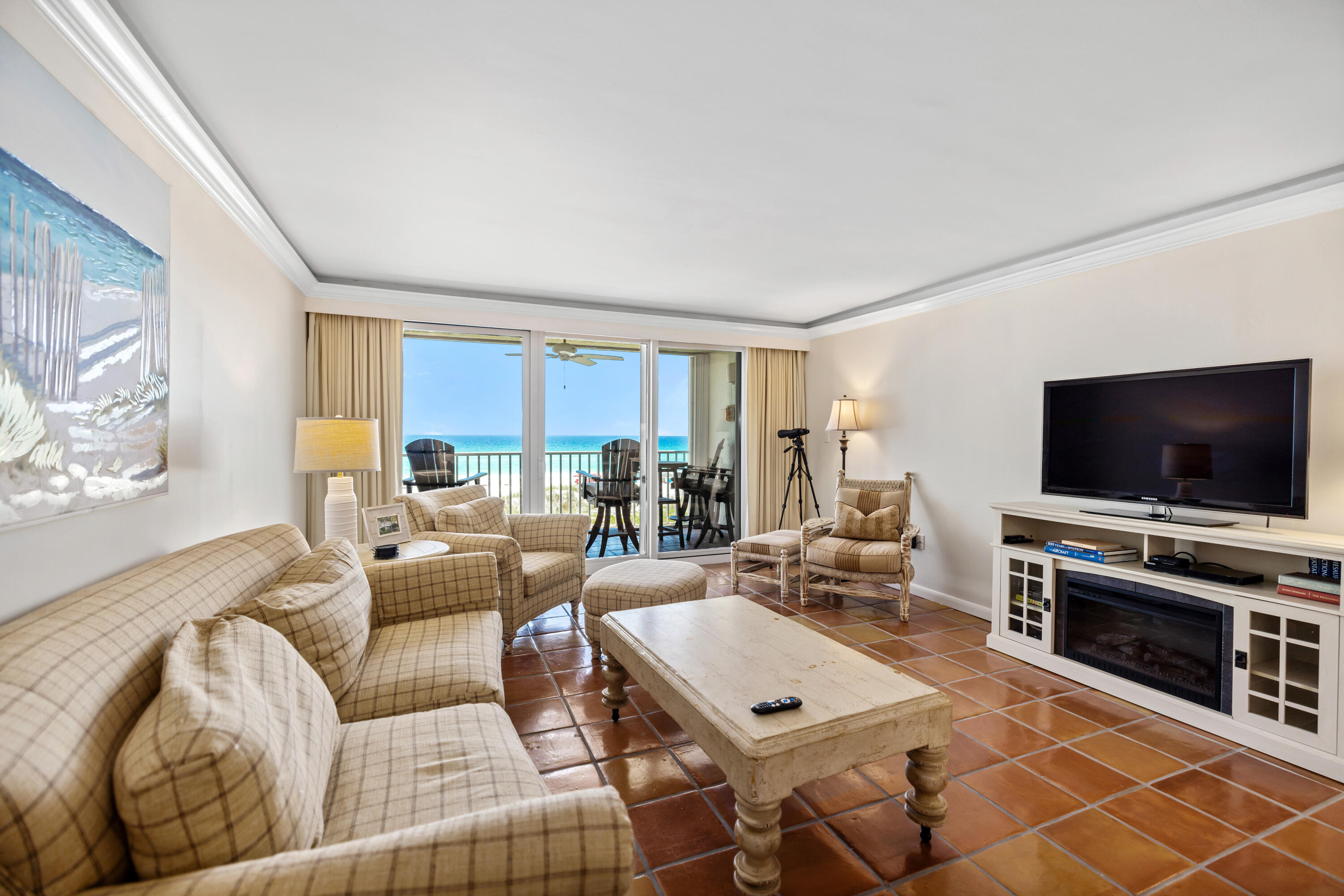 GRAND MARINER PH 1 - Residential