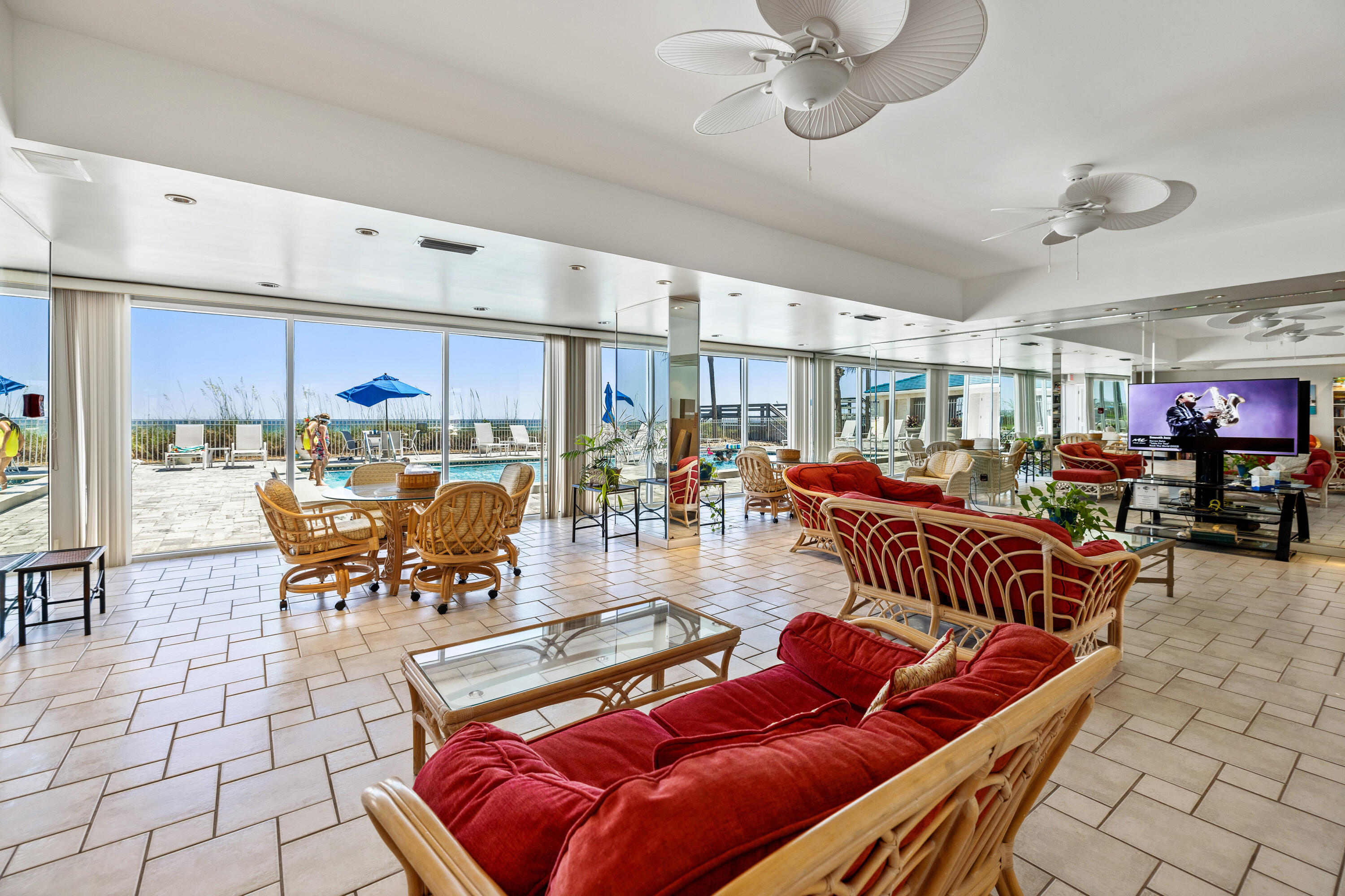 GRAND MARINER PH 1 - Residential