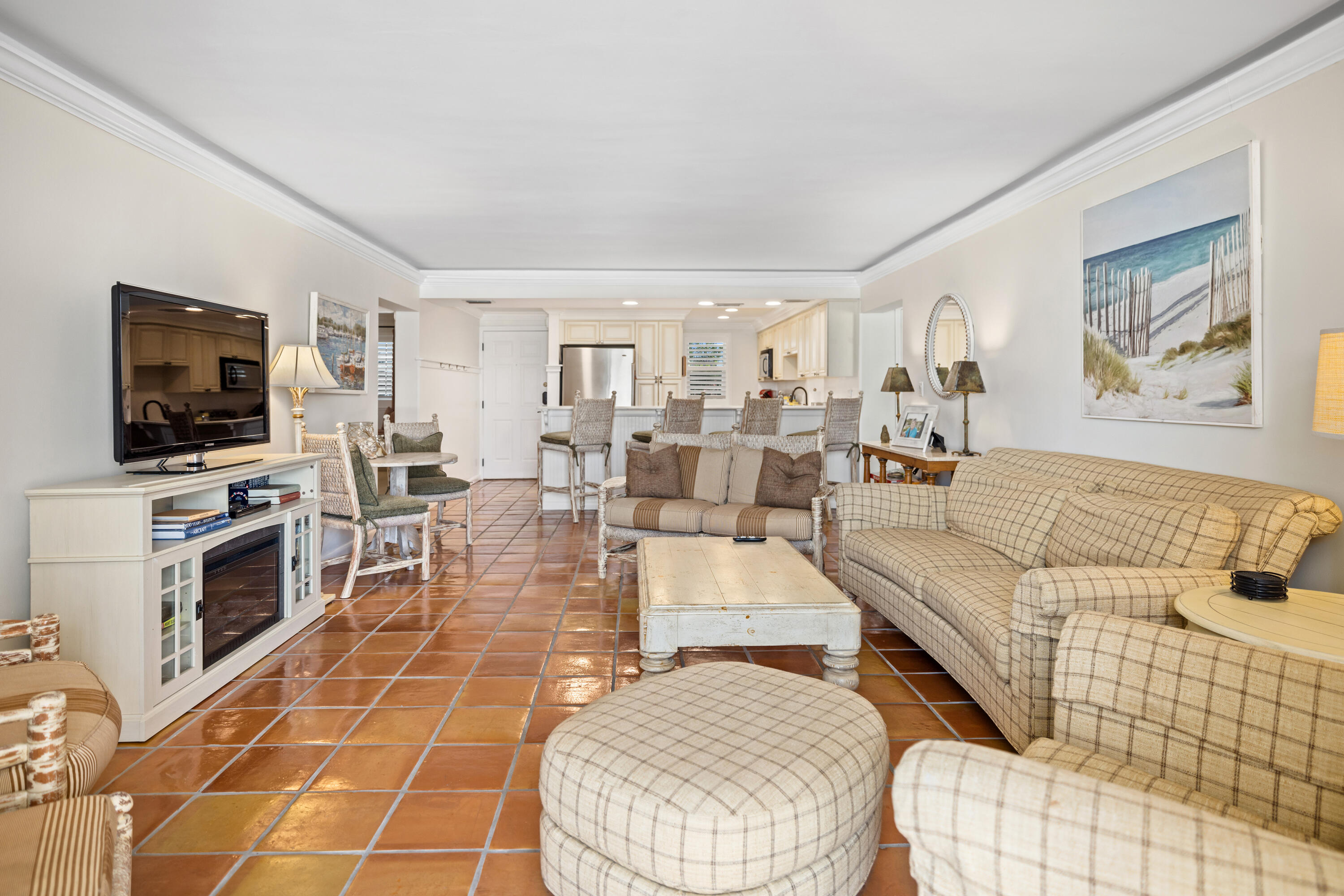 GRAND MARINER PH 1 - Residential