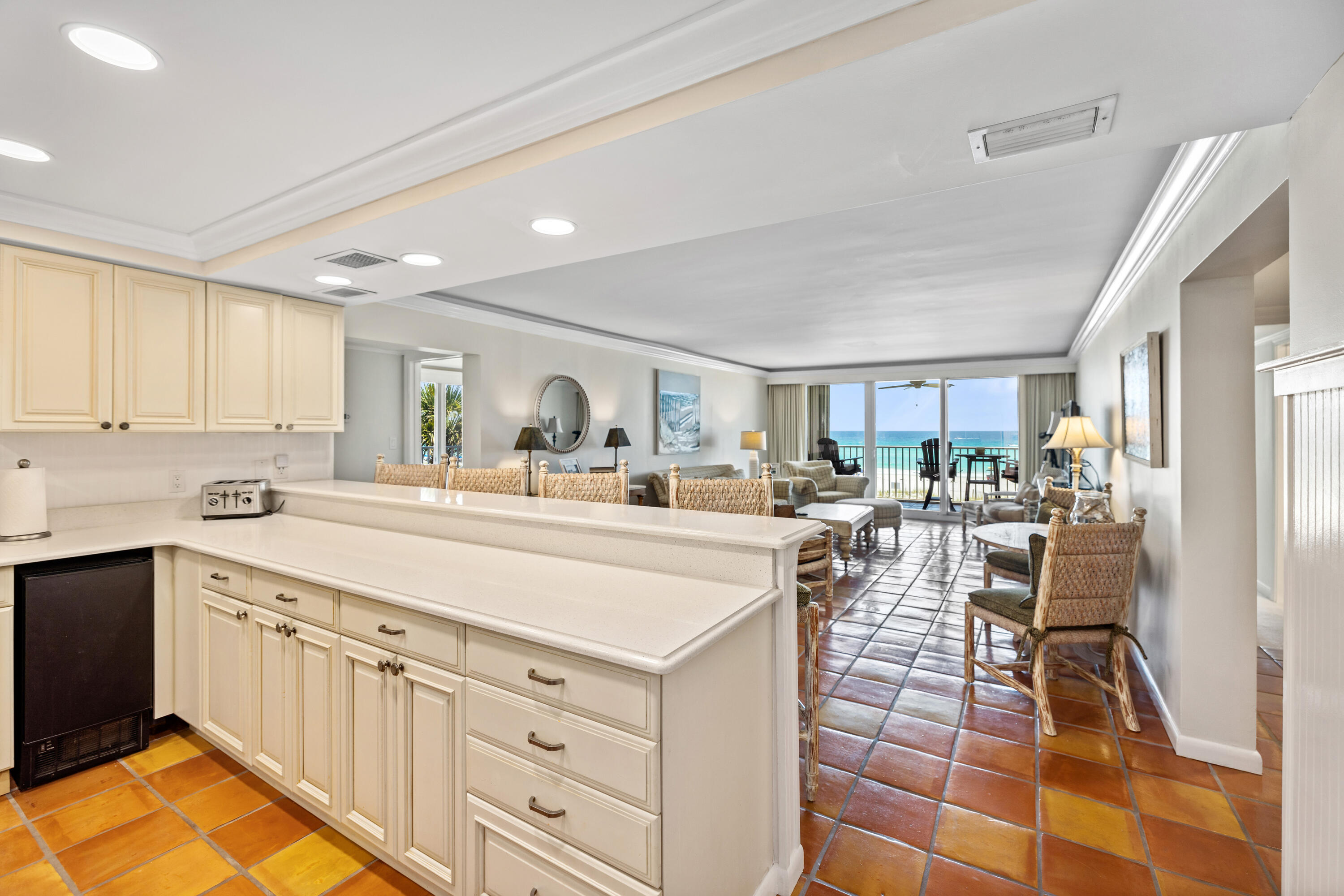 GRAND MARINER PH 1 - Residential