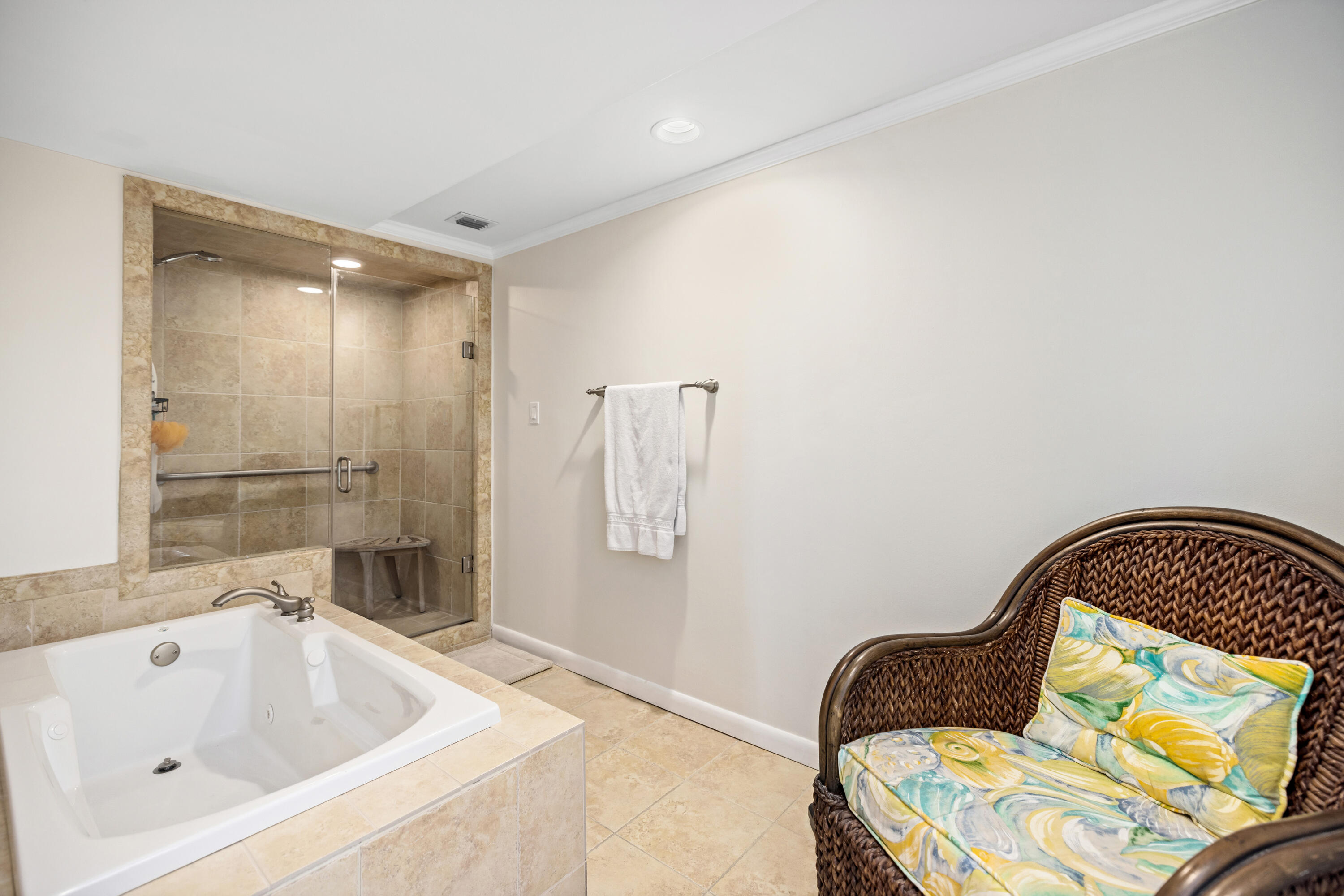 GRAND MARINER PH 1 - Residential