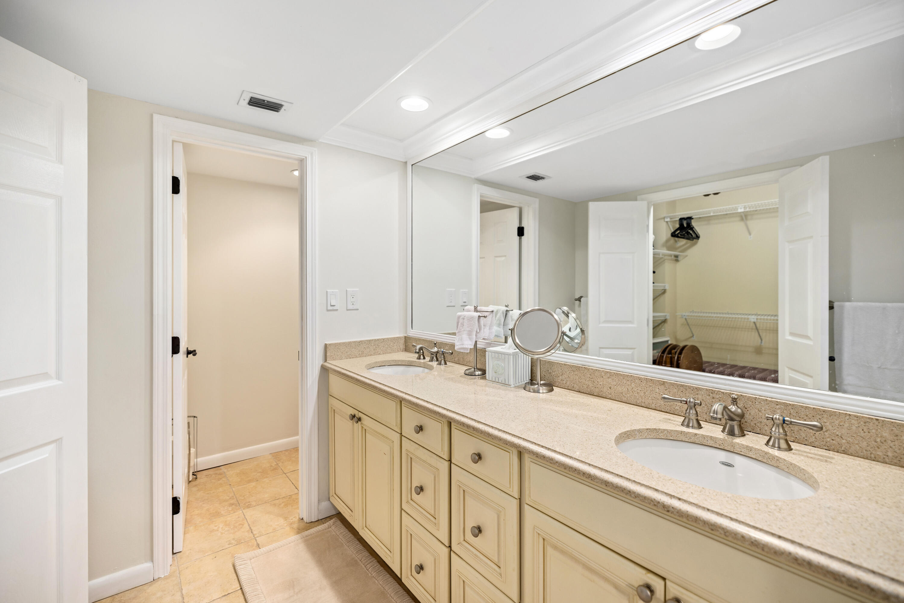 GRAND MARINER PH 1 - Residential