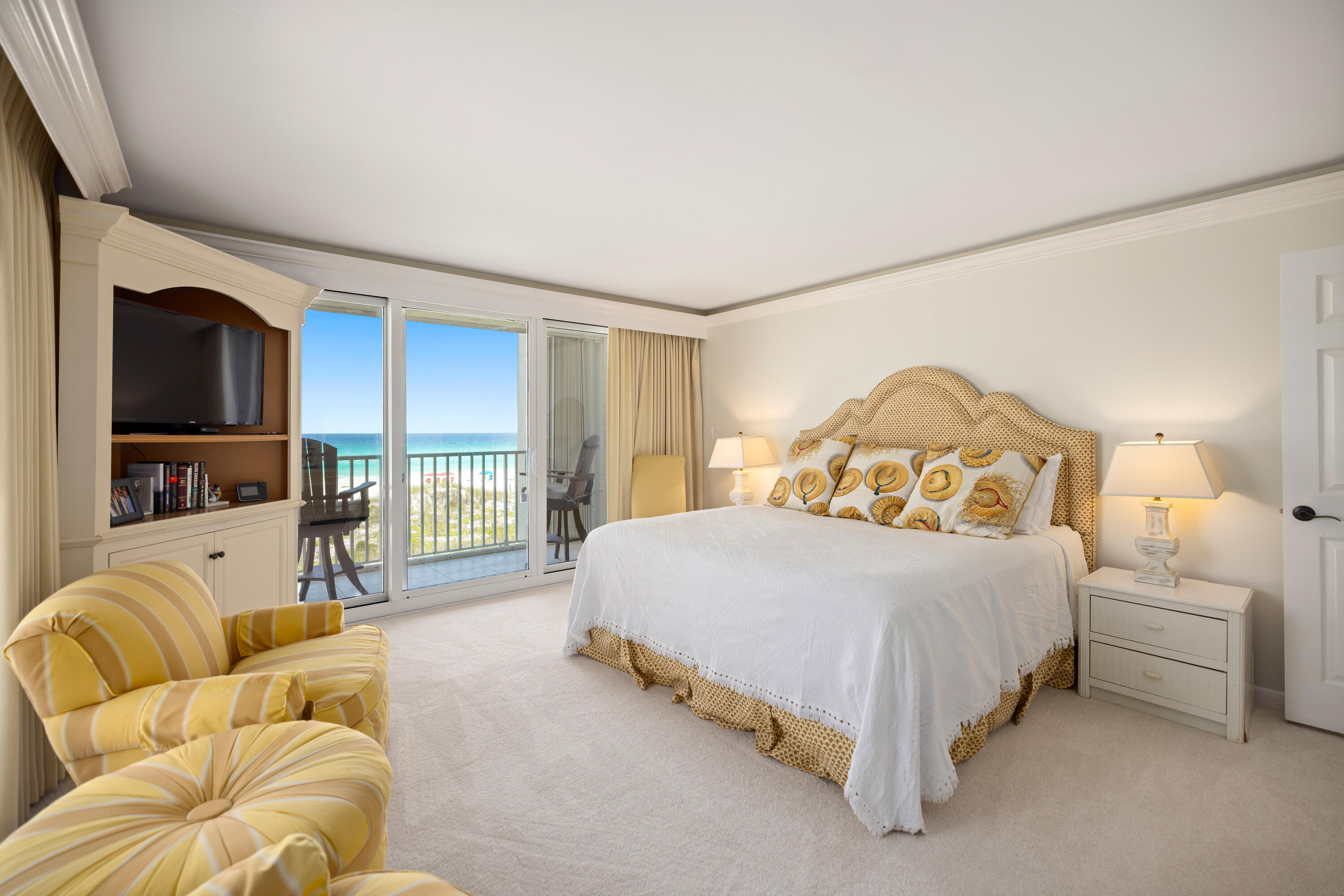 GRAND MARINER PH 1 - Residential