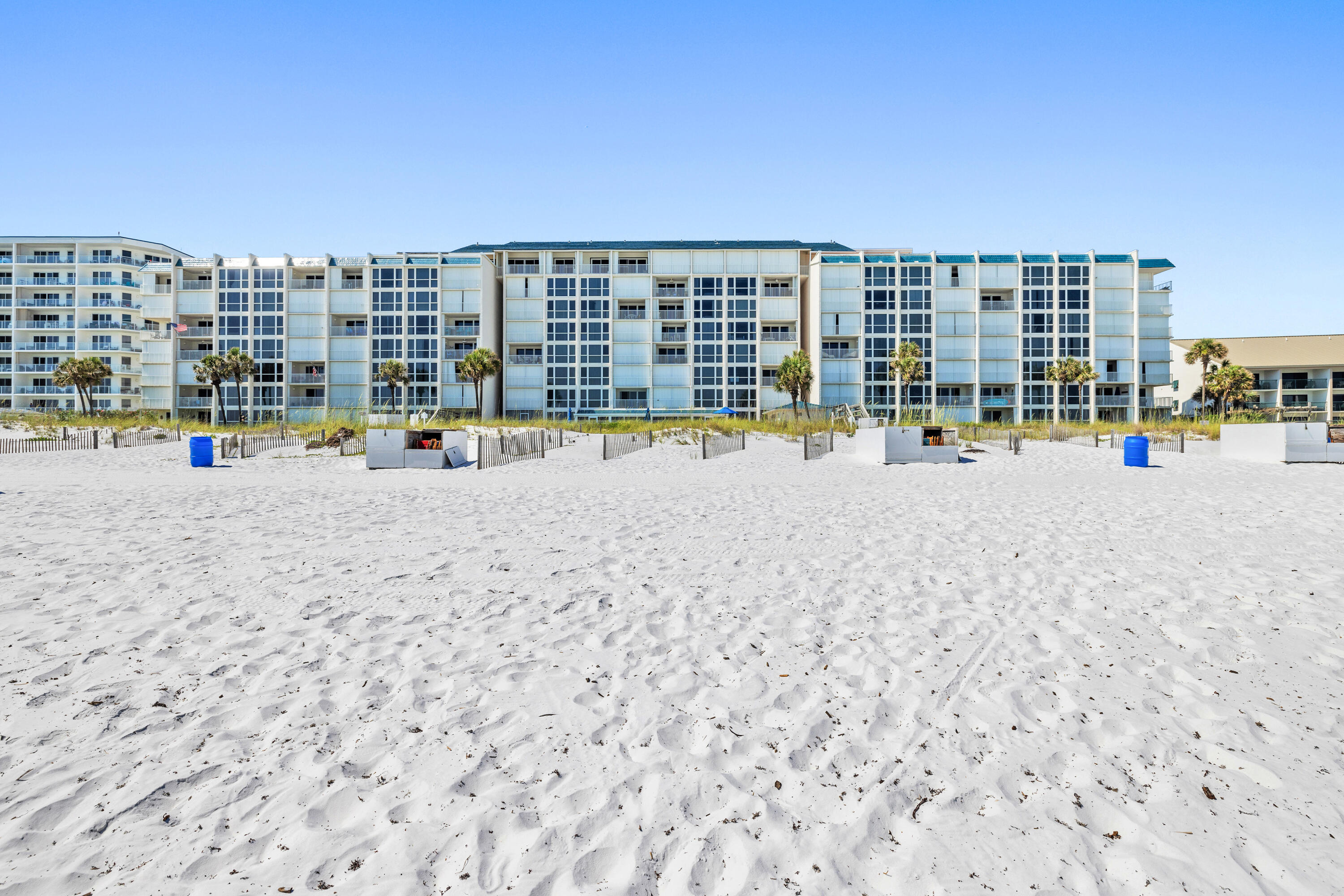 GRAND MARINER PH 1 - Residential