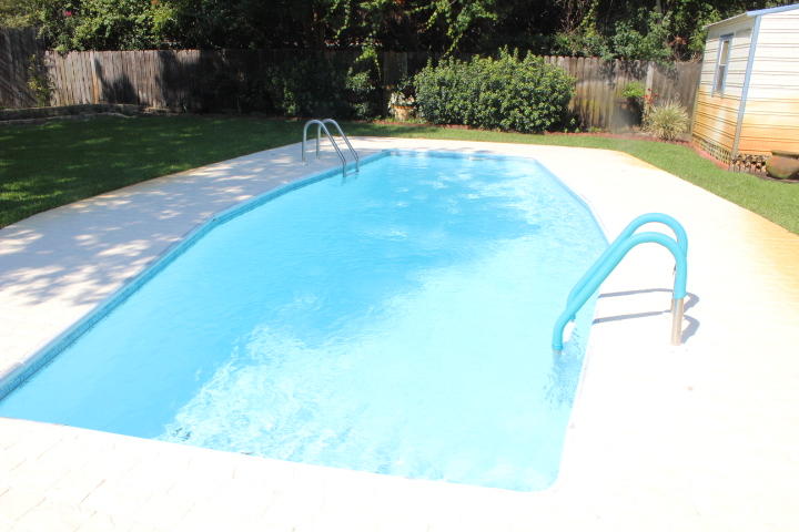 TIMBERLAKE ESTATES - Residential