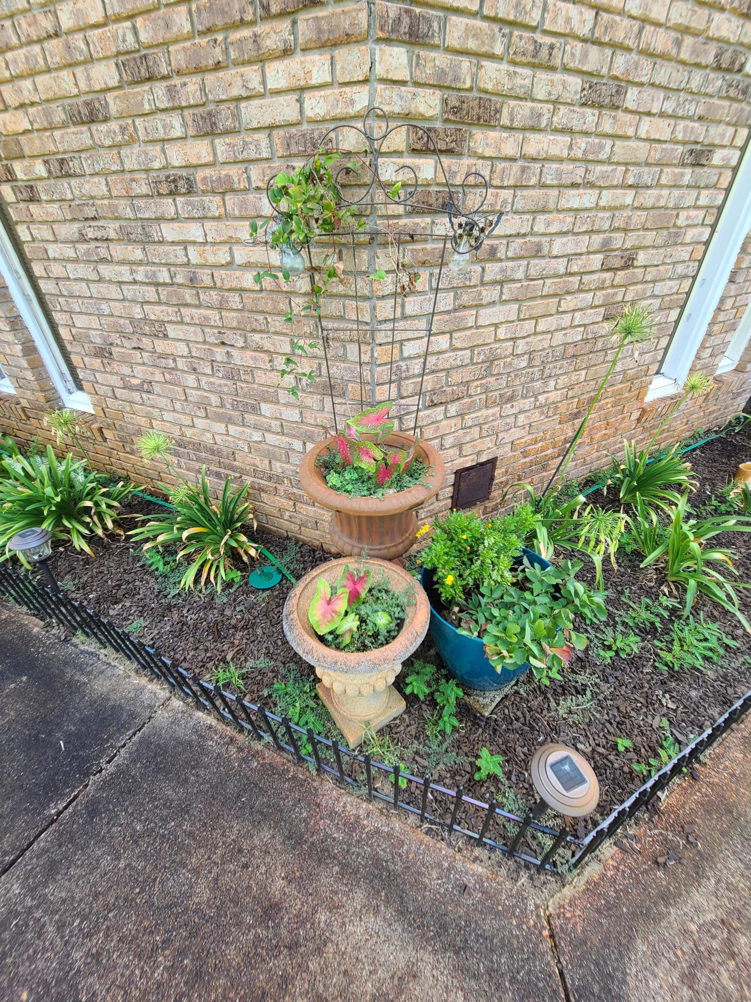 TIMBERLAKE ESTATES - Residential